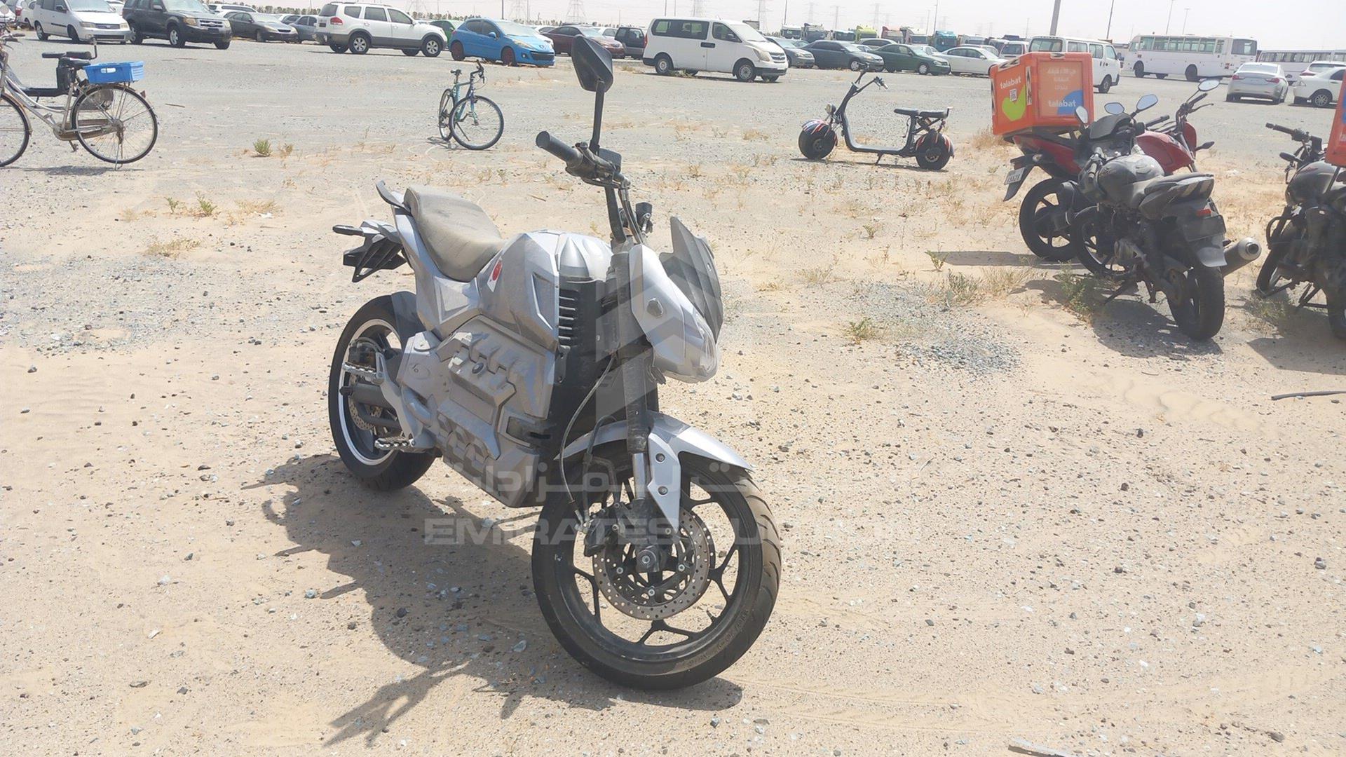 0 MOTORBIKE --- VIN: H1LSVE202PA002251