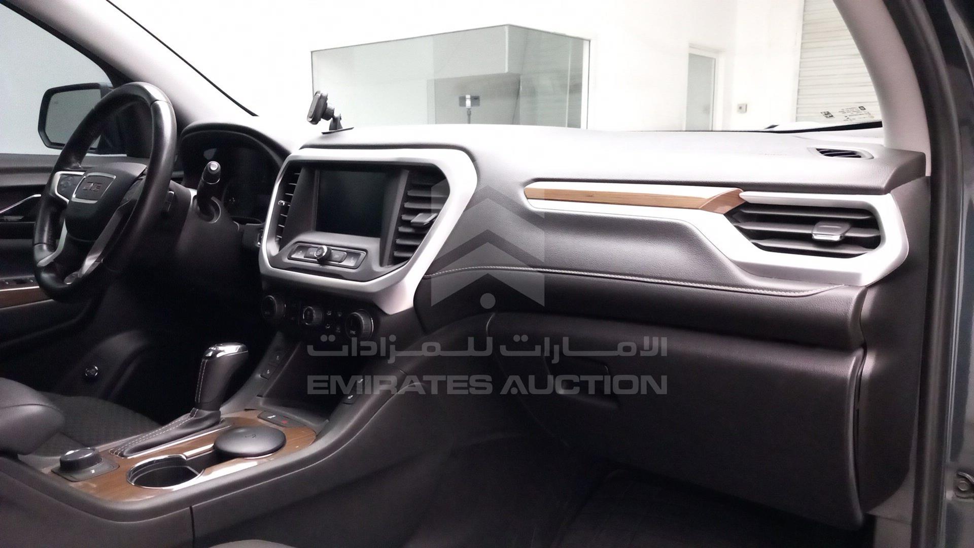 2019 GMC ACADIA VIN: 1GKKN8LS4KZ216331