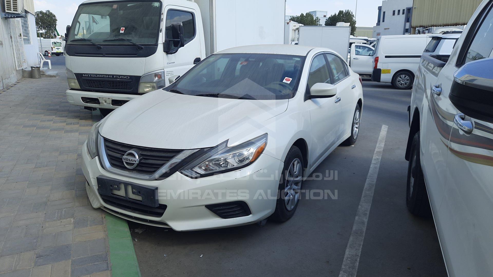 2018 NISSAN ALTIMA VIN: 1N4AL3A98JC274160