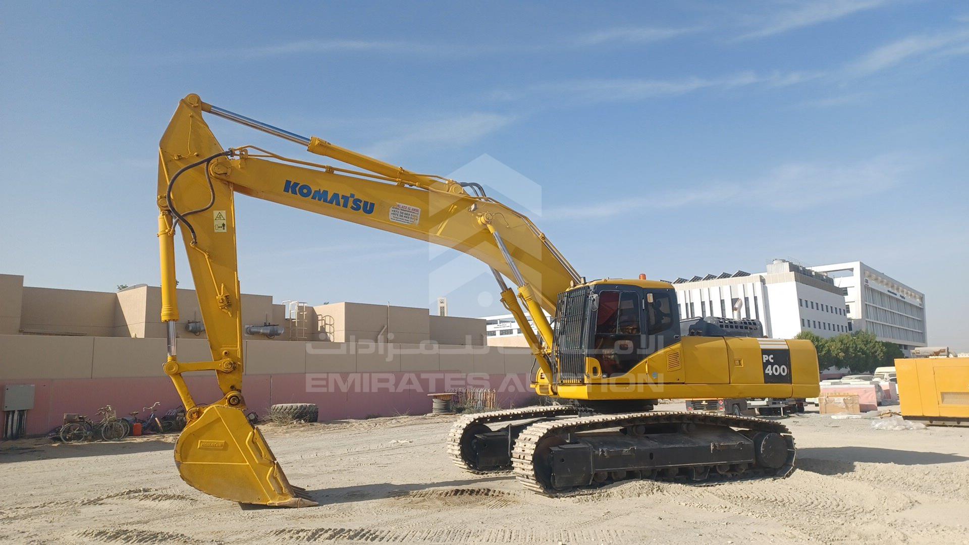 2013 KOMATSU PC400-7 VIN: KMTPC086J02052618