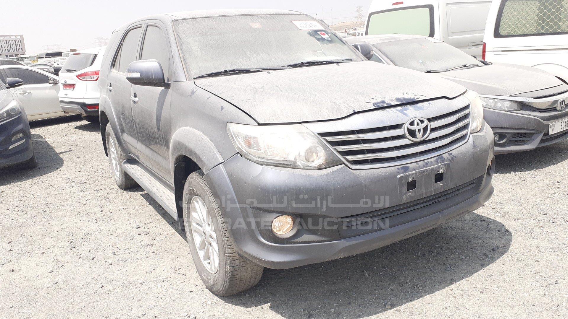 MHFYX59G0D8046614 - 2013 Toyota Fortuner - #359324