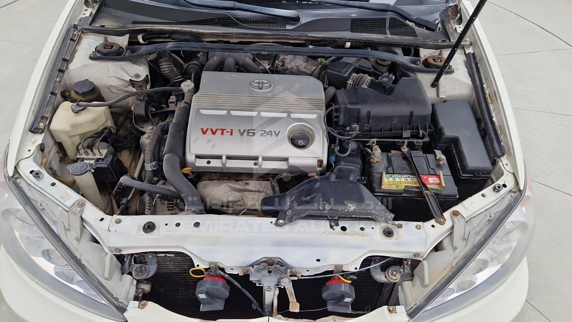 2005 TOYOTA CAMRY VIN: 4T1BF32K95U604603