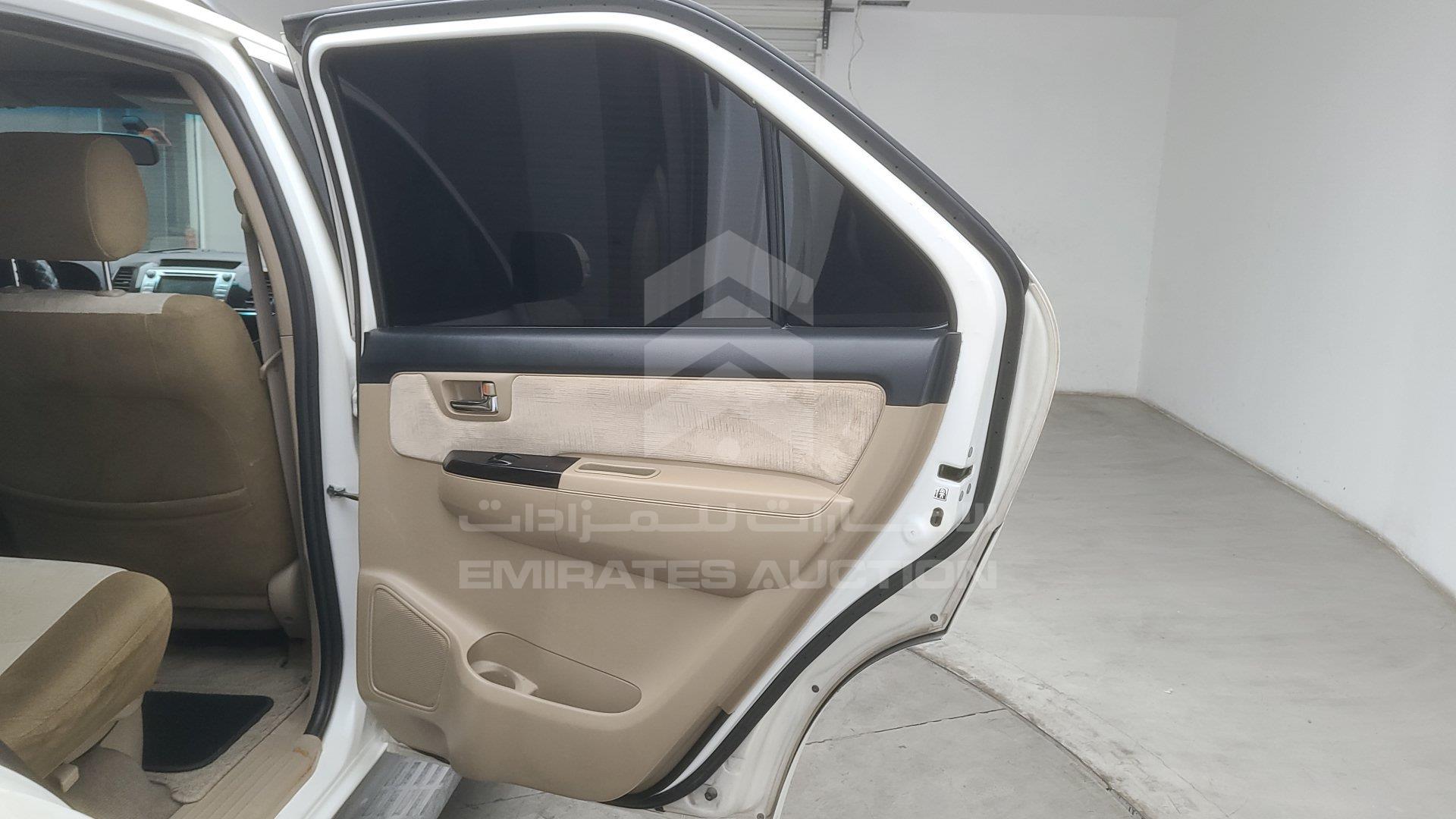 MHFYU59G9F7040120 - 2015 Toyota Fortuner - #460919