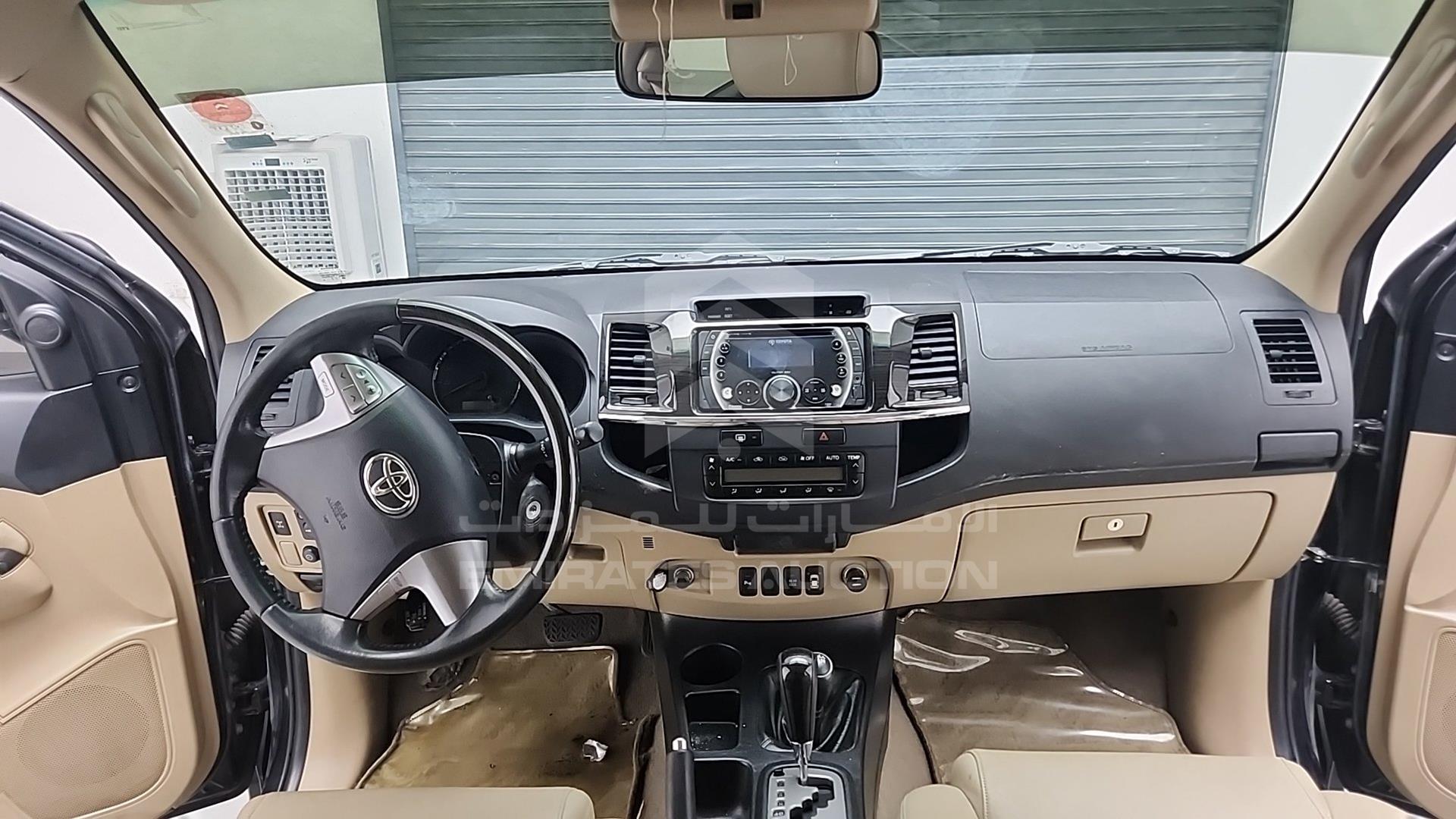 2014 TOYOTA FORTUNER VIN: MHFYU59G2E7034786