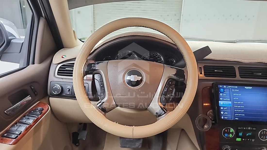 2012 Chevrolet Tahoe — Steering & Mounted Controls — Photo 14
