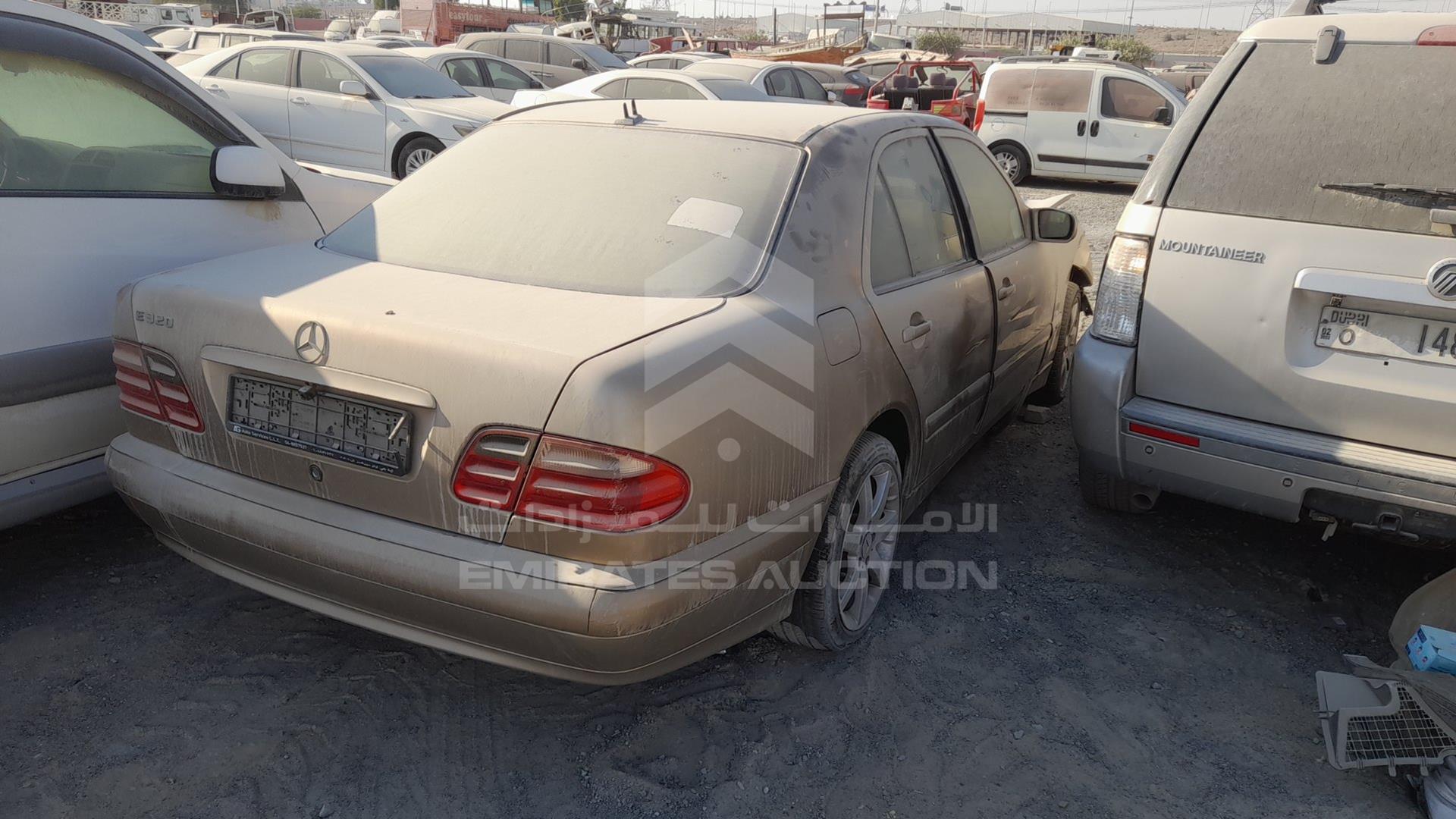 2000 MERCEDES E 320 VIN: WDB2100611B044480