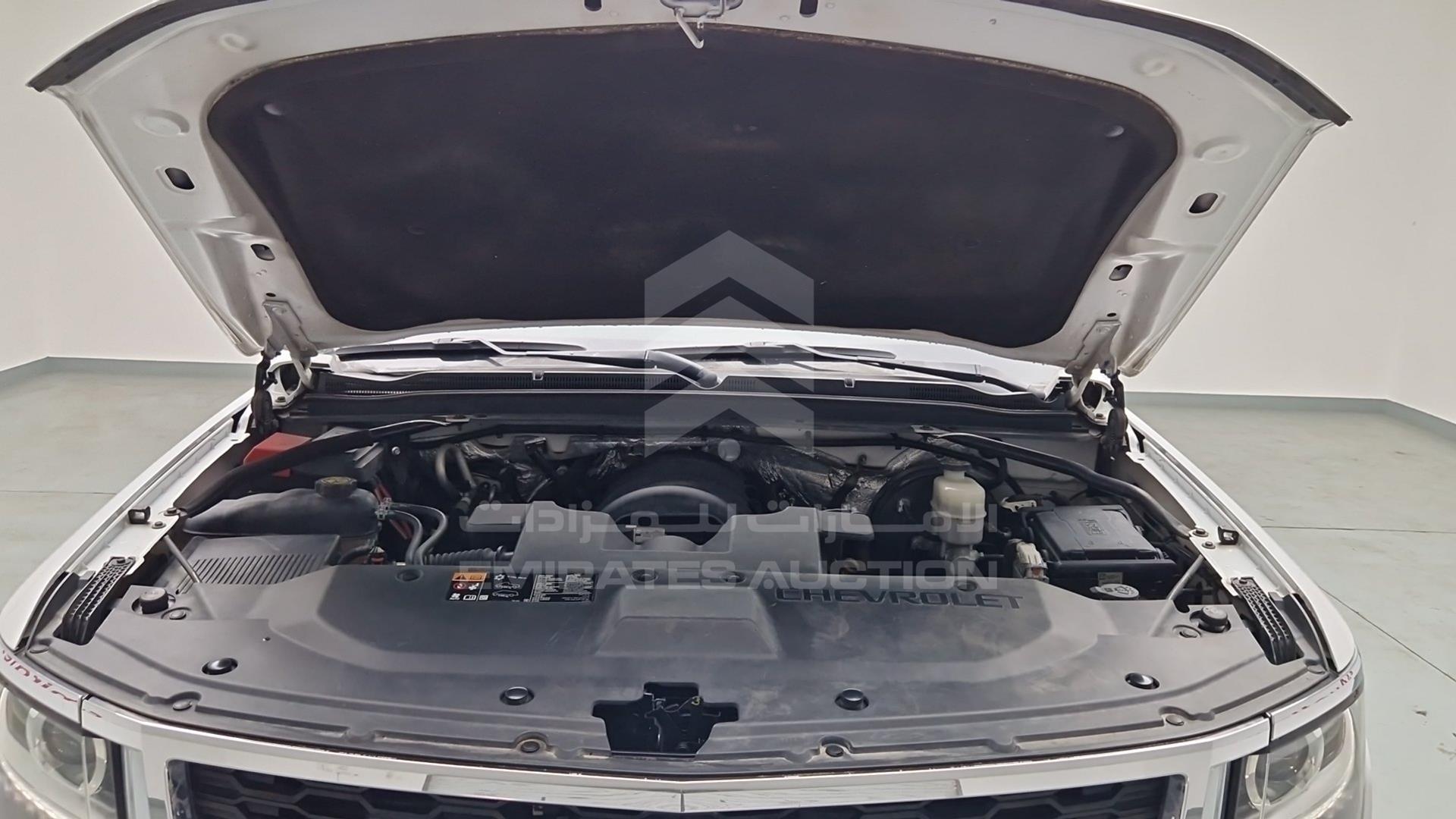 2018 CHEVROLET SUBURBAN VIN: 1GNSK8KC1JR168985