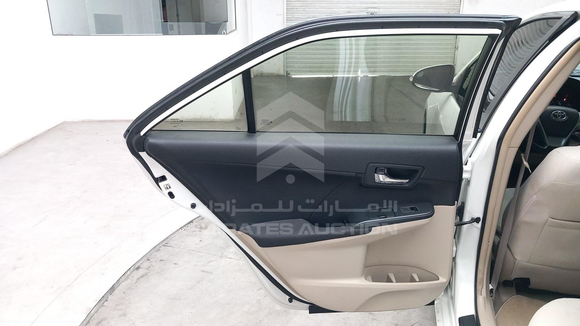 2015 TOYOTA CAMRY VIN: 6T1BF9FK9FX575539