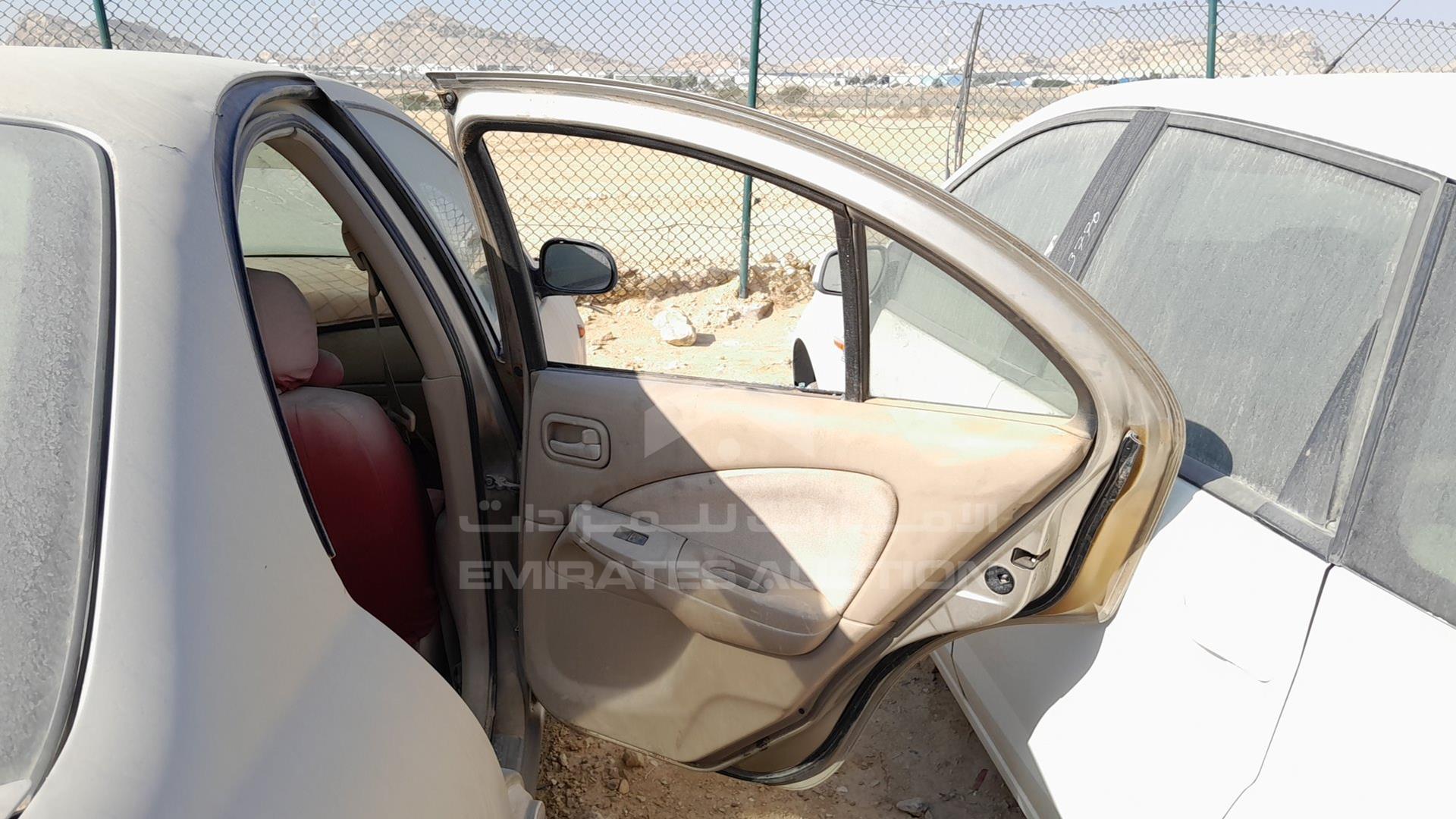 2003 NISSAN SUNNY VIN: JN1FN61C93W018735