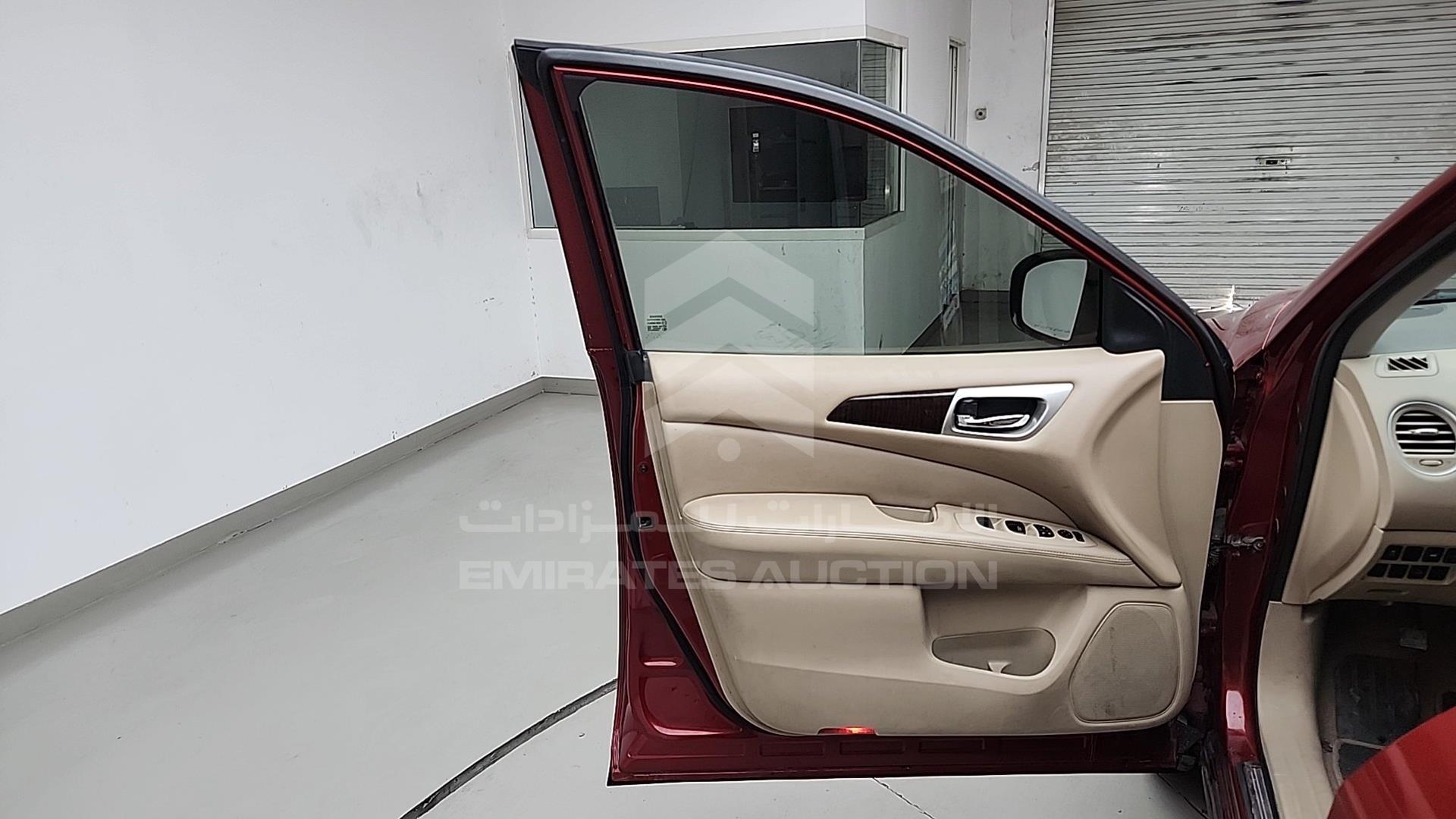 2015 NISSAN PATHFINDER VIN: 5N1AR2M75FC606877