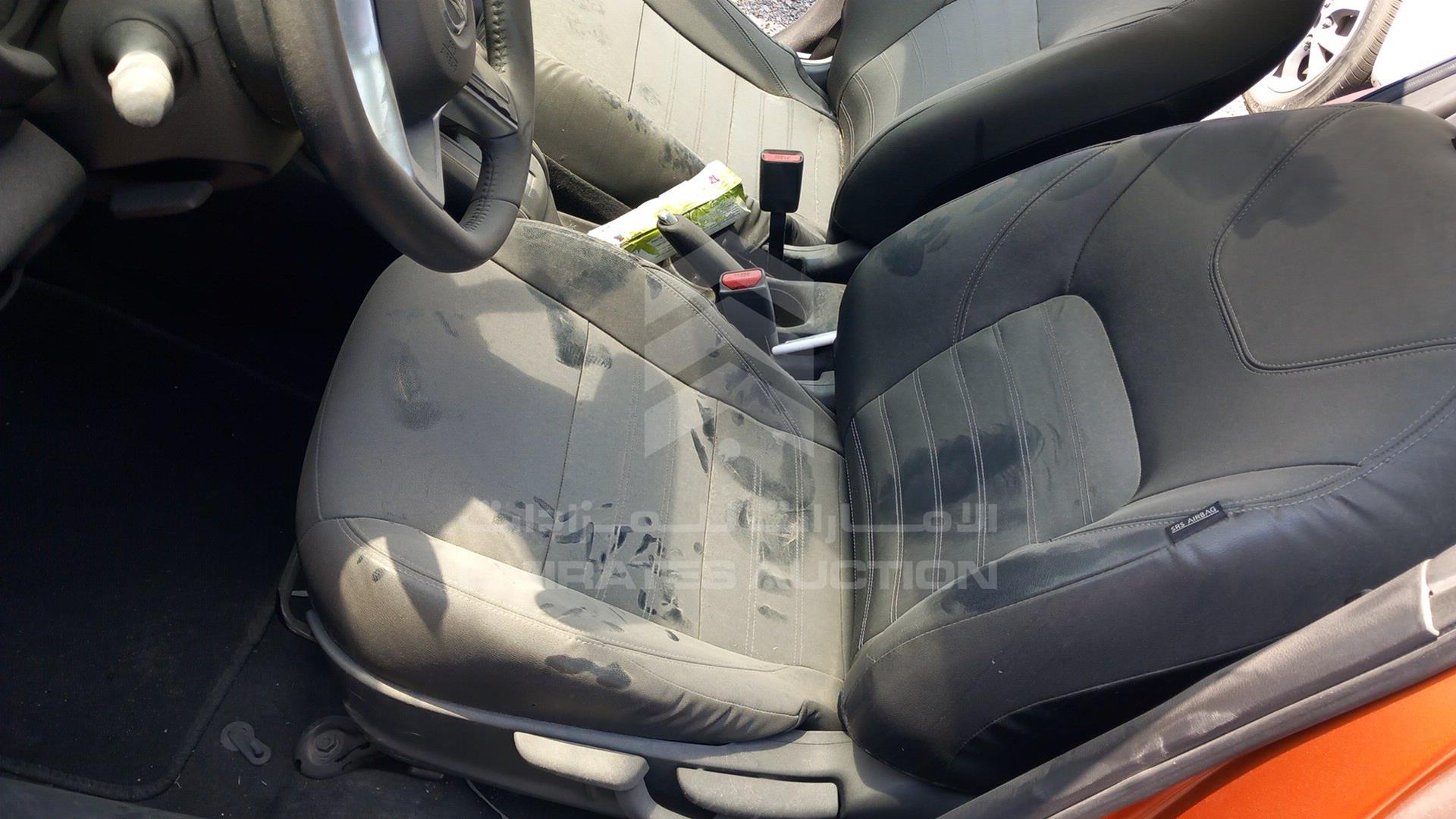 2017 NISSAN KICKS VIN: 3N1CP5CP4HL497733