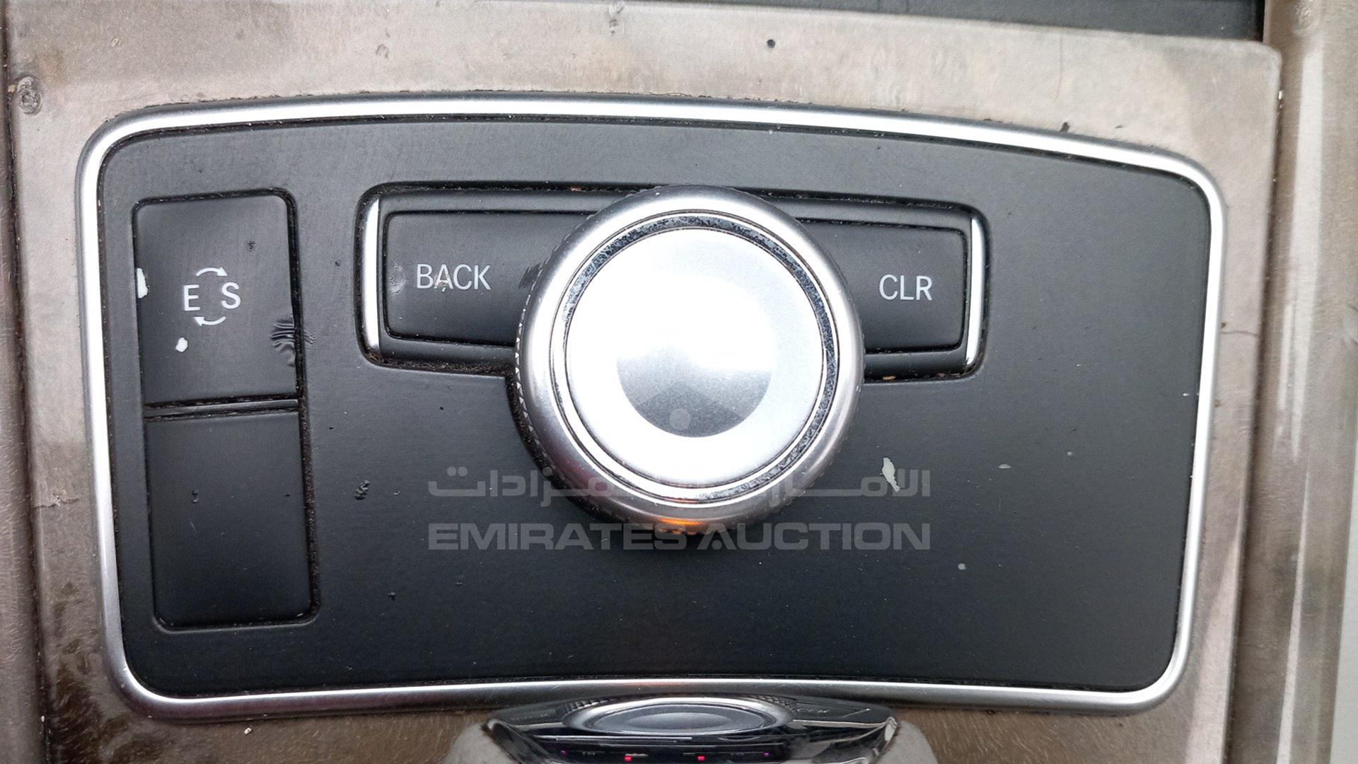 2011 MERCEDES E350 VIN: WDDHF8HB1BA303636