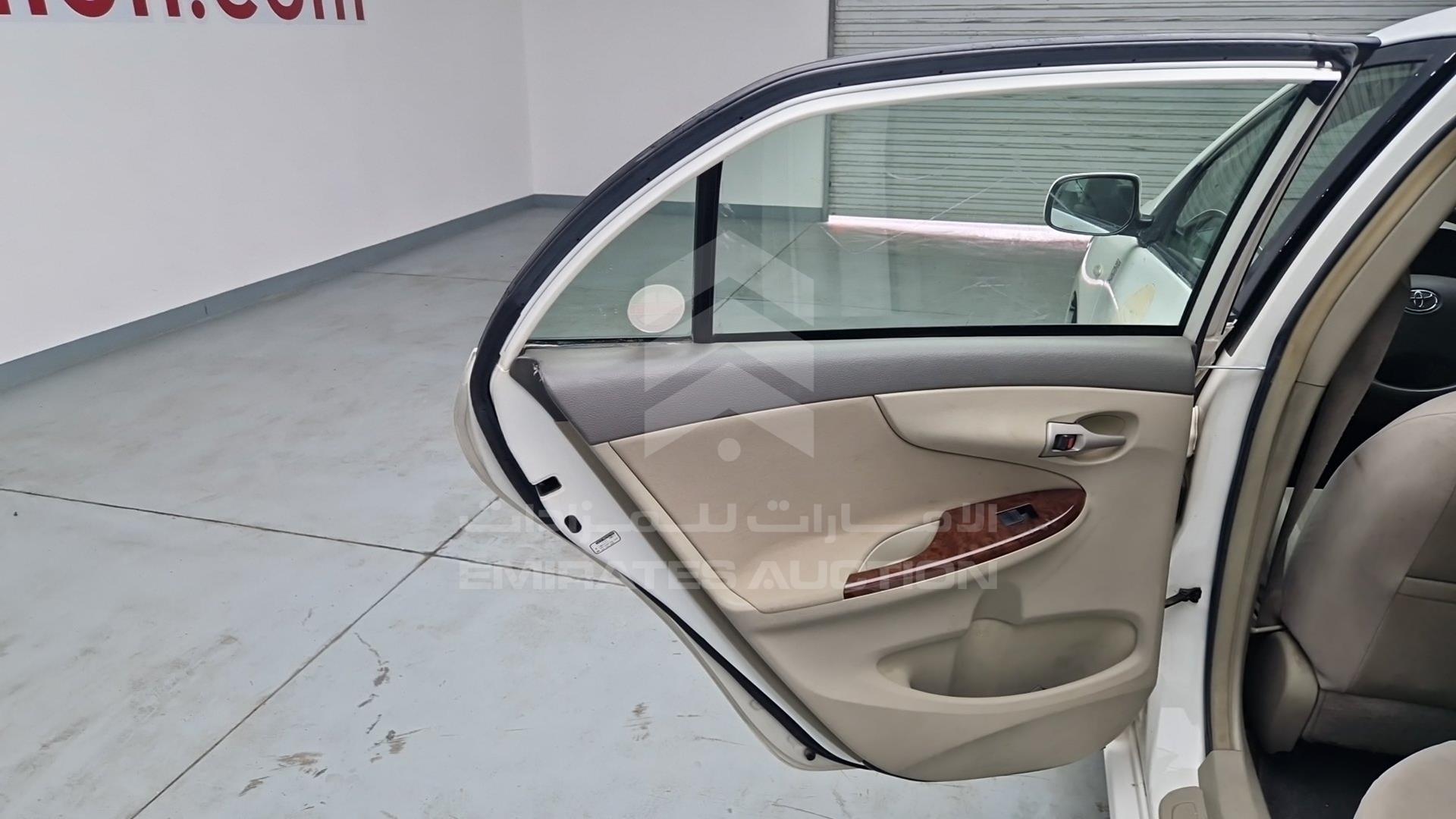 2008 TOYOTA COROLLA VIN: JTDBR42E889012922