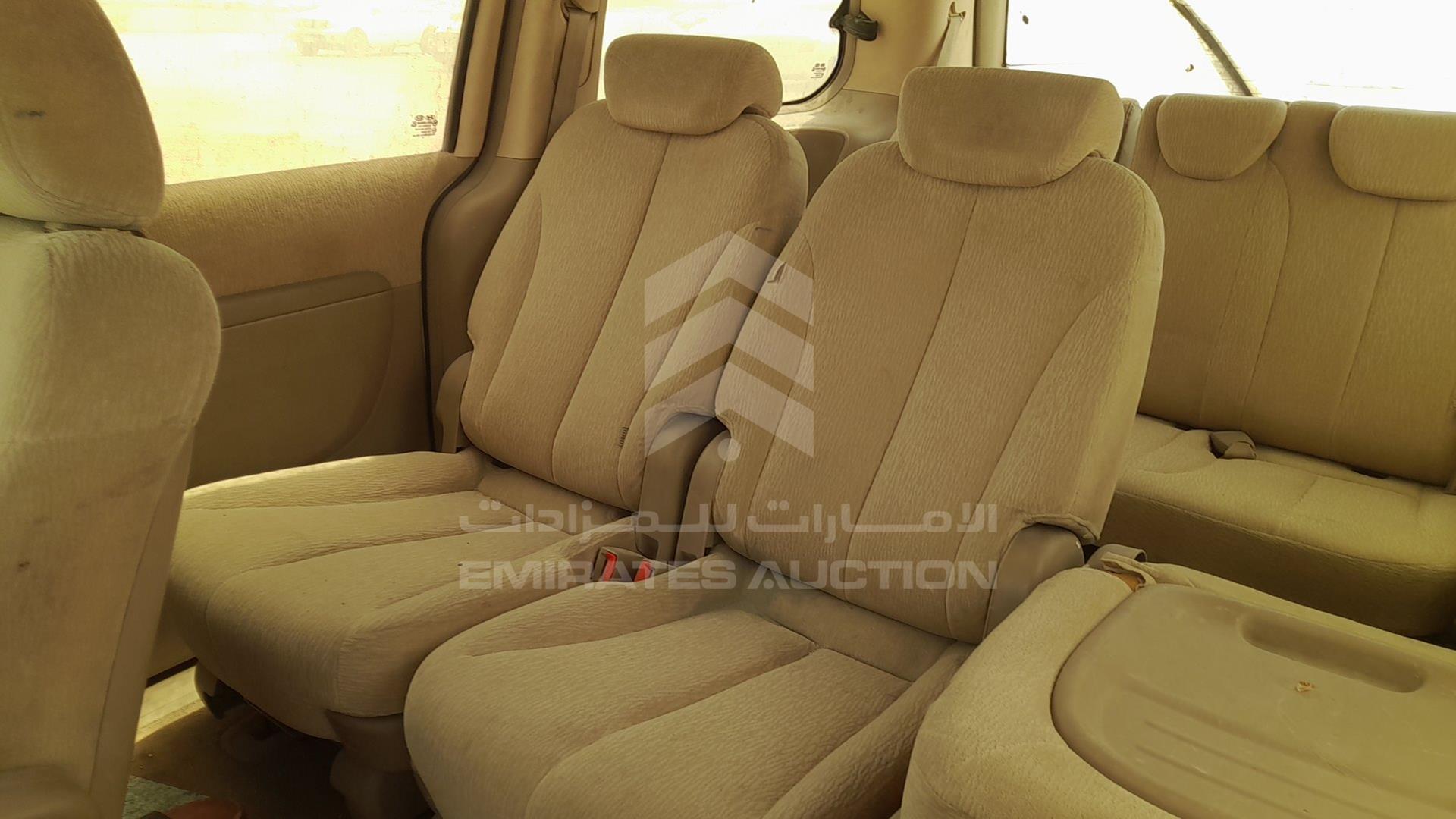 2006 KIA CARNIVAL VIN: KNAMB763566046559