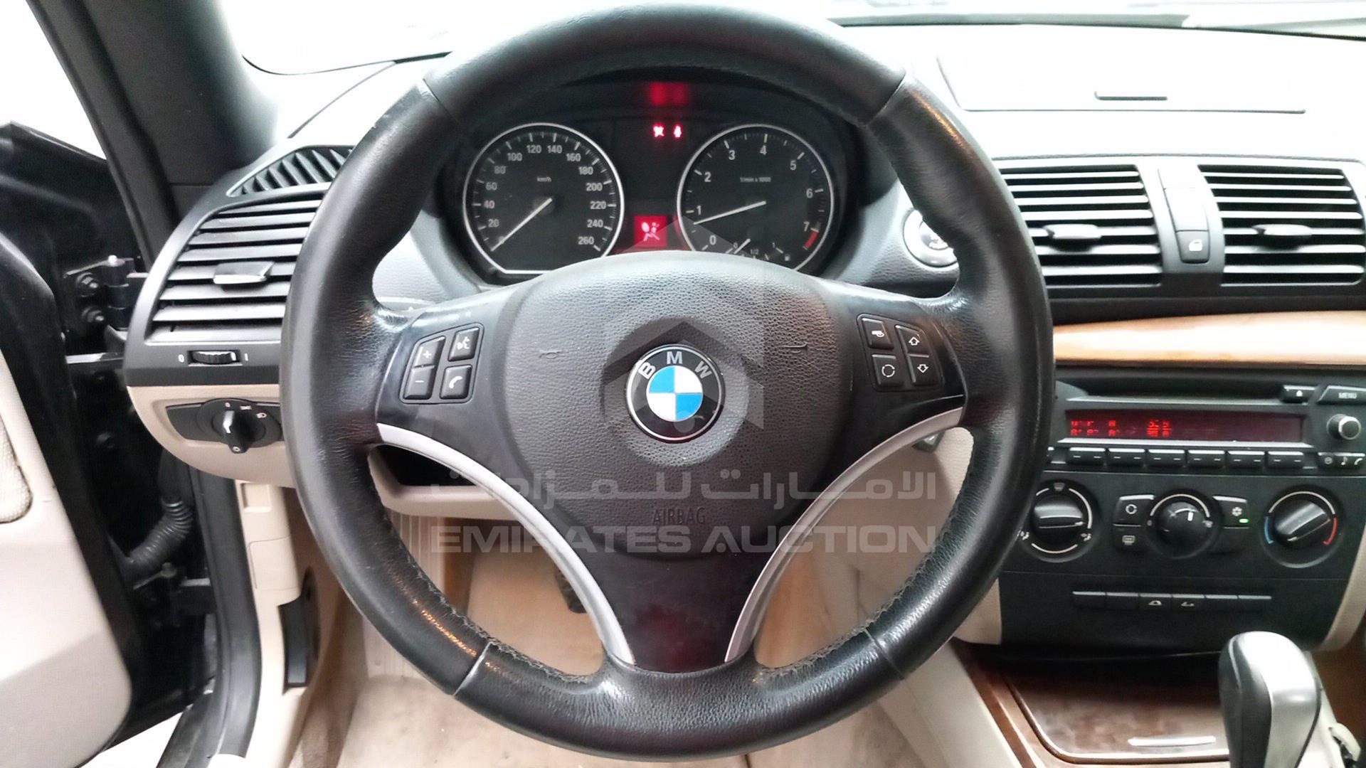 2009 BMW 125 I VIN: WBAUL910X9VF72611