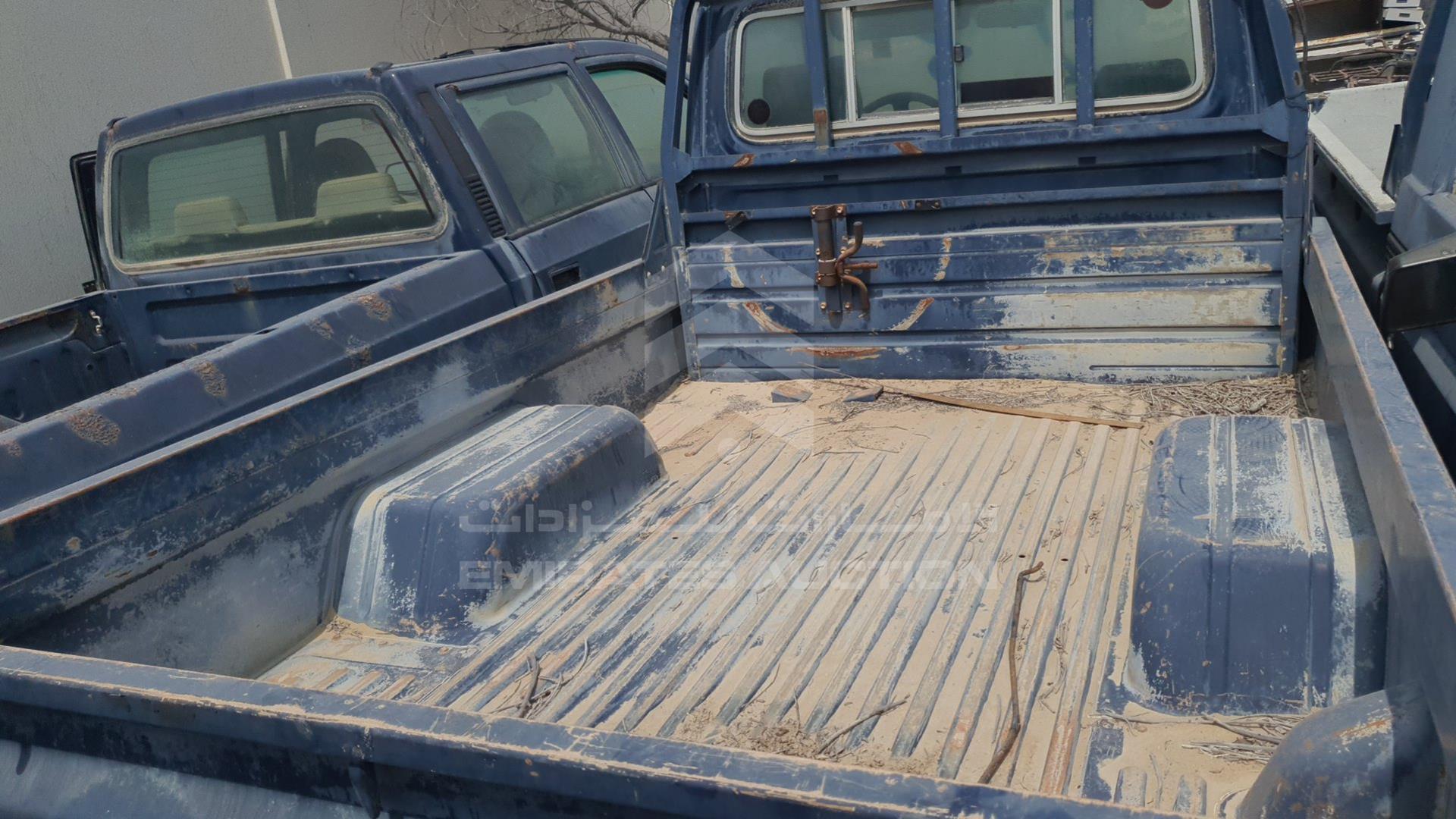 2005 TOYOTA LAND CRUISER VIN: JTFLB71J758007115