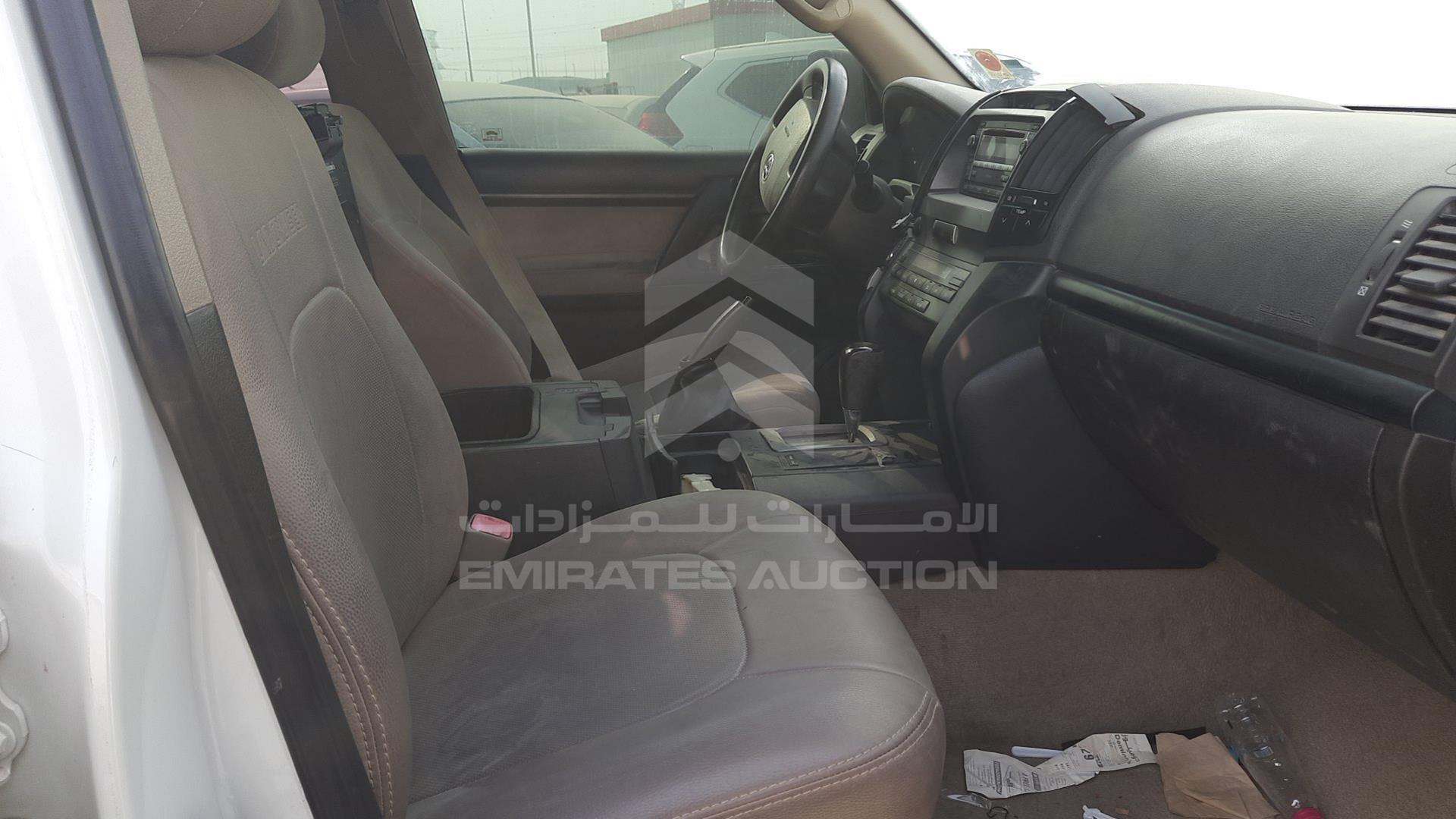 2008 TOYOTA LAND CRUISER VIN: JTMHU09J385007509