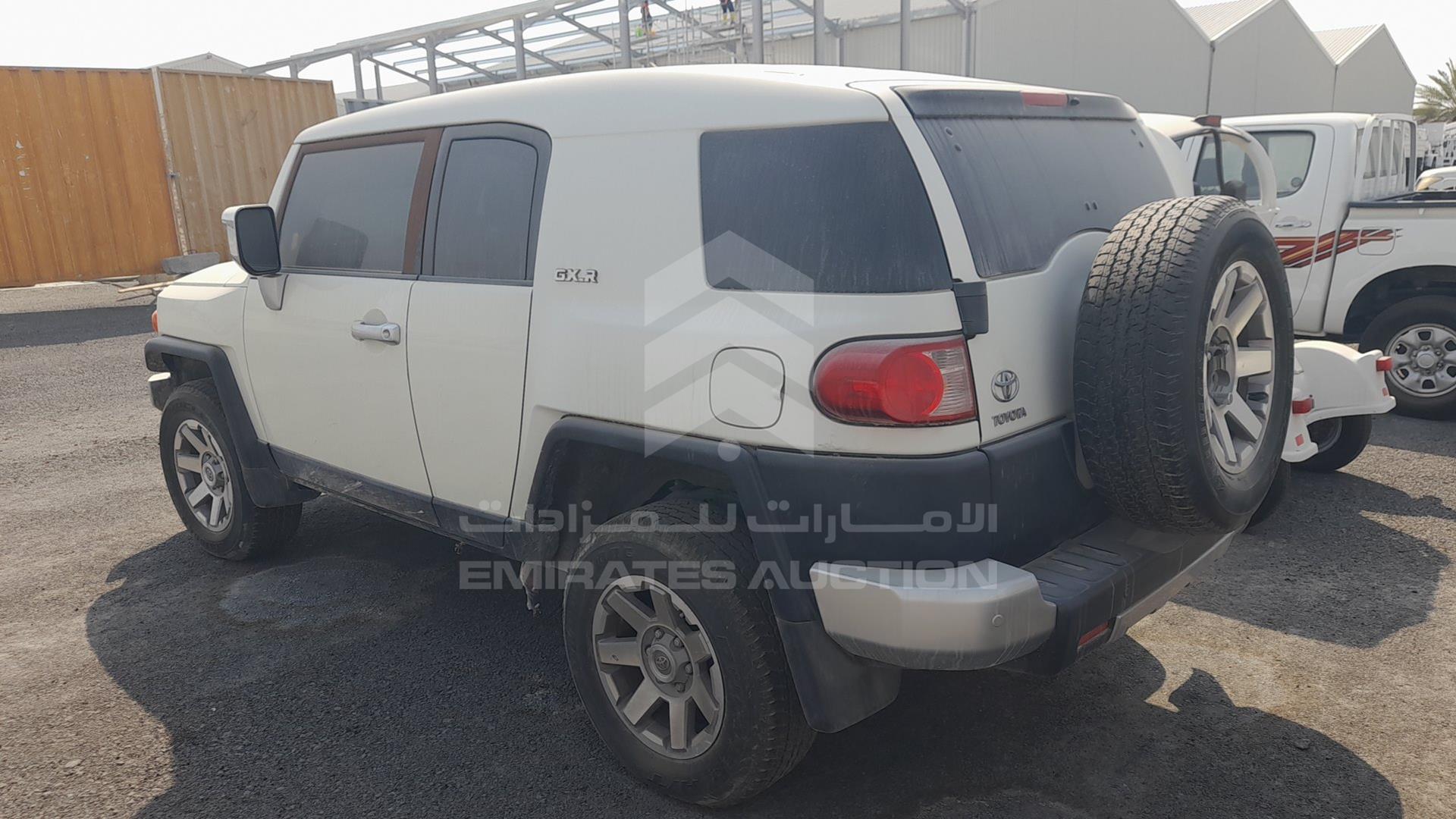 2014 TOYOTA FJ CRUISER VIN: JTEBU11F3EK195394