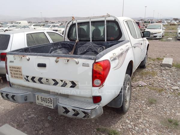 MMBJNKB408D030079 Mitsubishi L 200