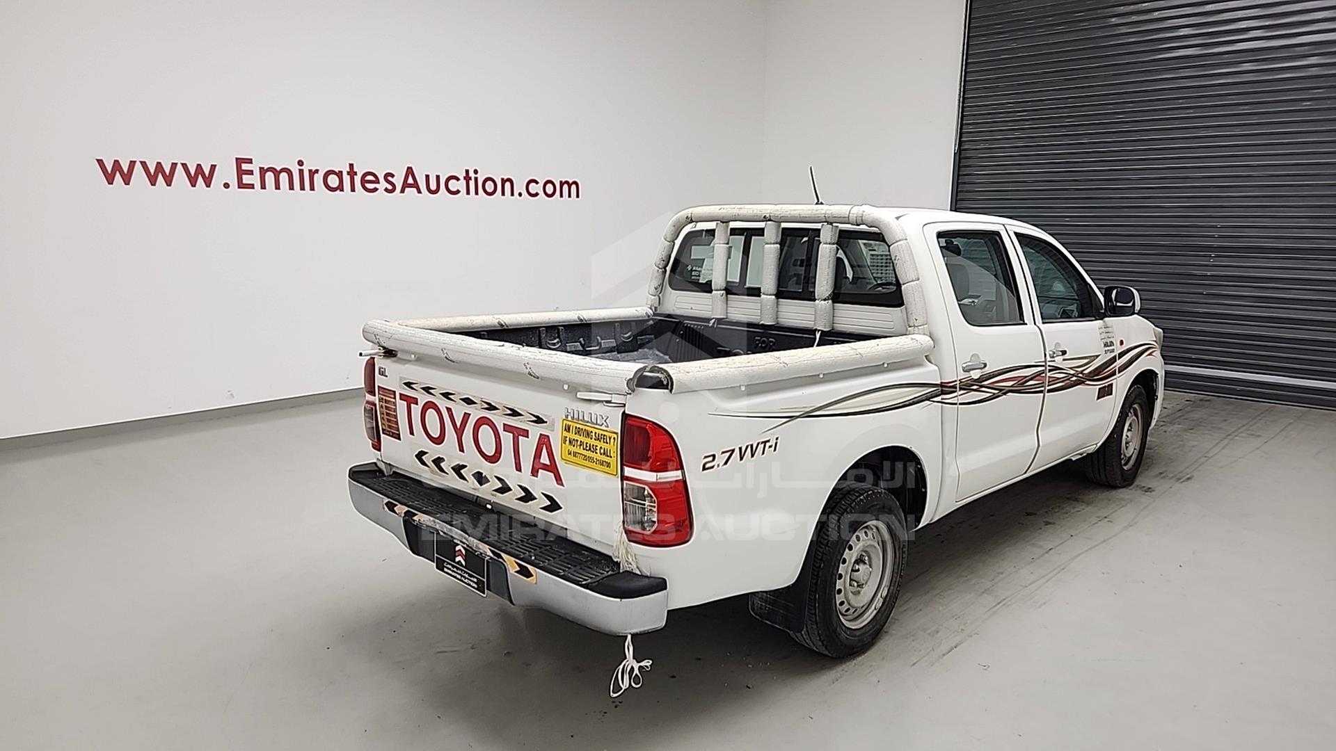 2015 TOYOTA HILUX VIN: MR0EX12G9F2356429
