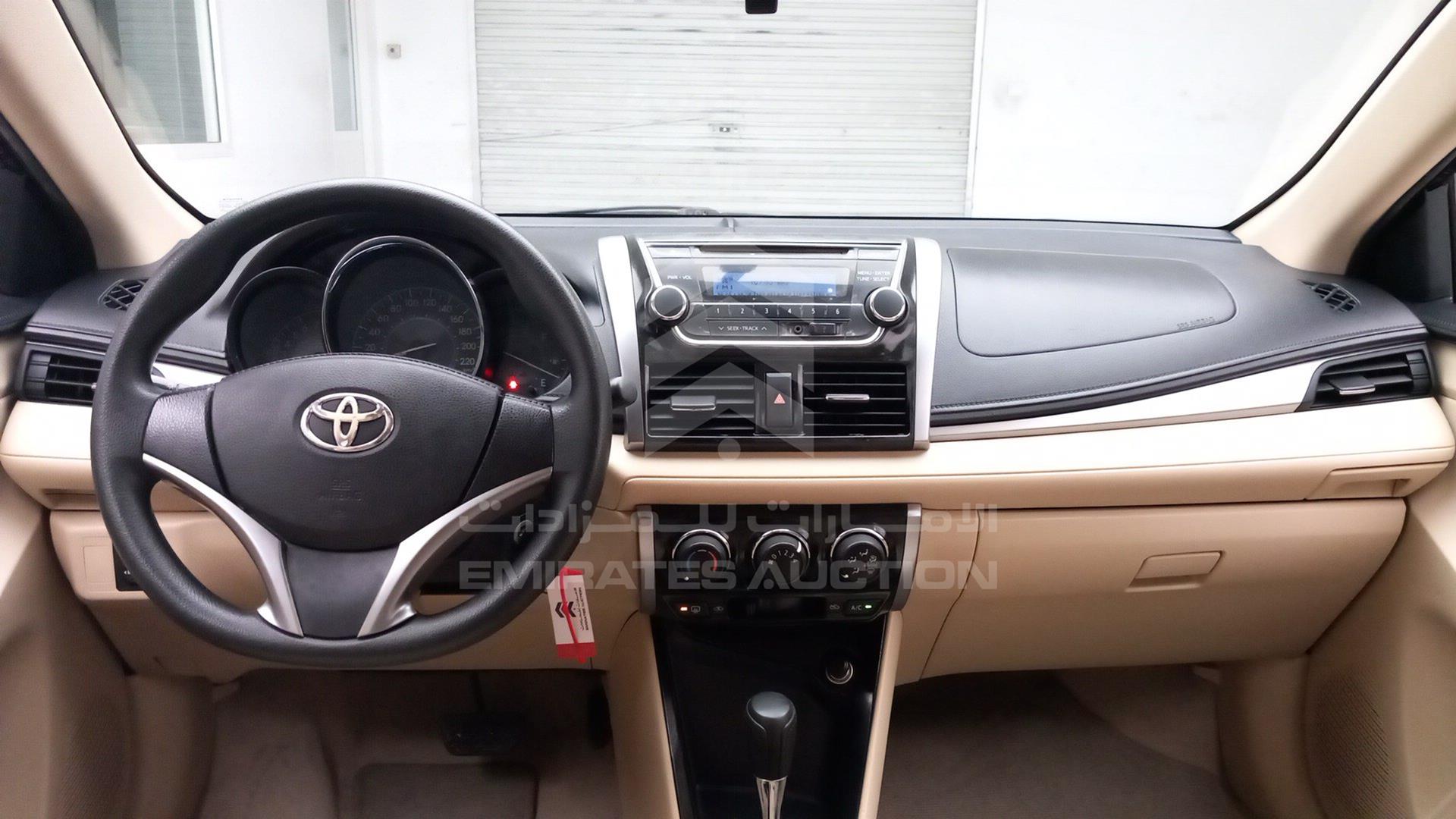 2015 TOYOTA YARIS VIN: MHFBT9F33F6038516