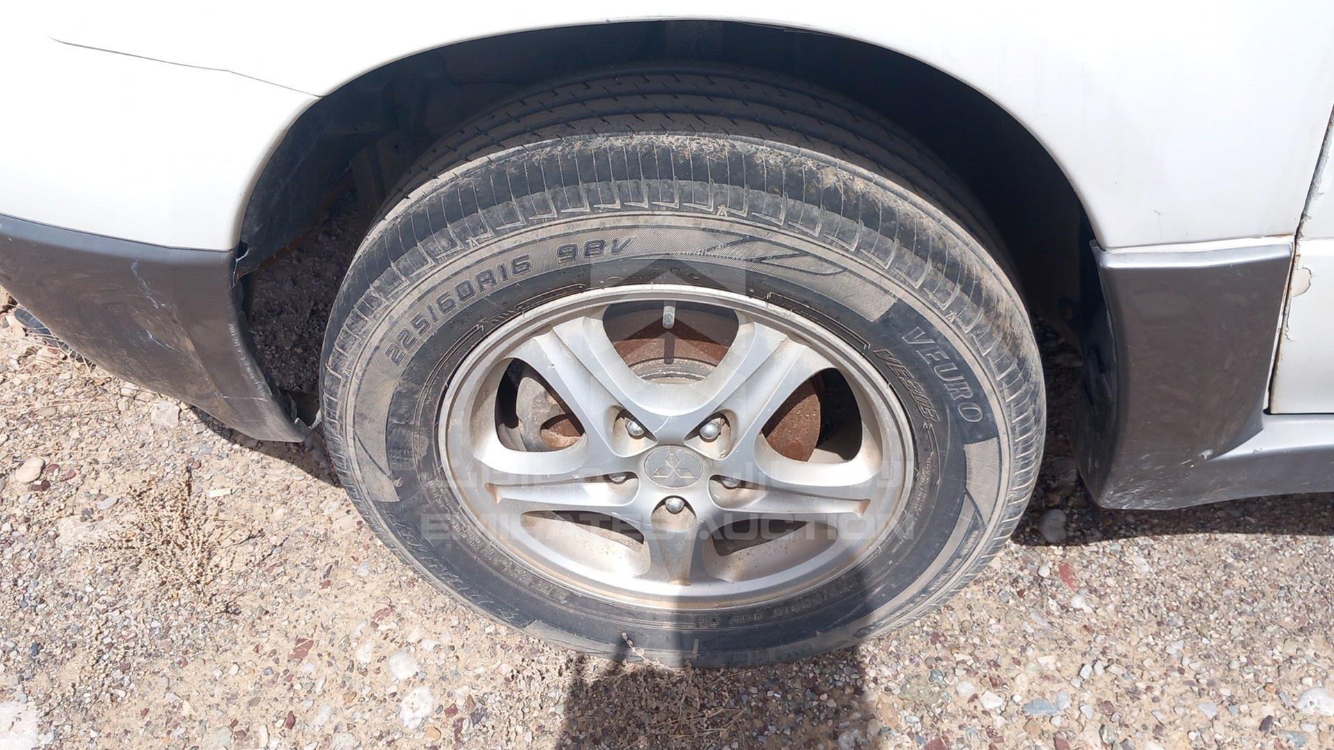 2005 MITSUBISHI OUTLANDER VIN: JMYXRCU5W5U774343
