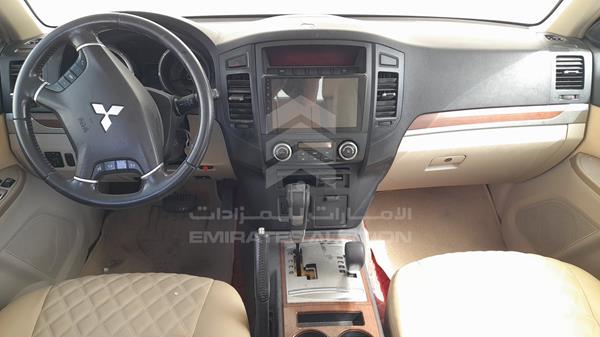 JMYLRV93W7J721631 Mitsubishi Pajero