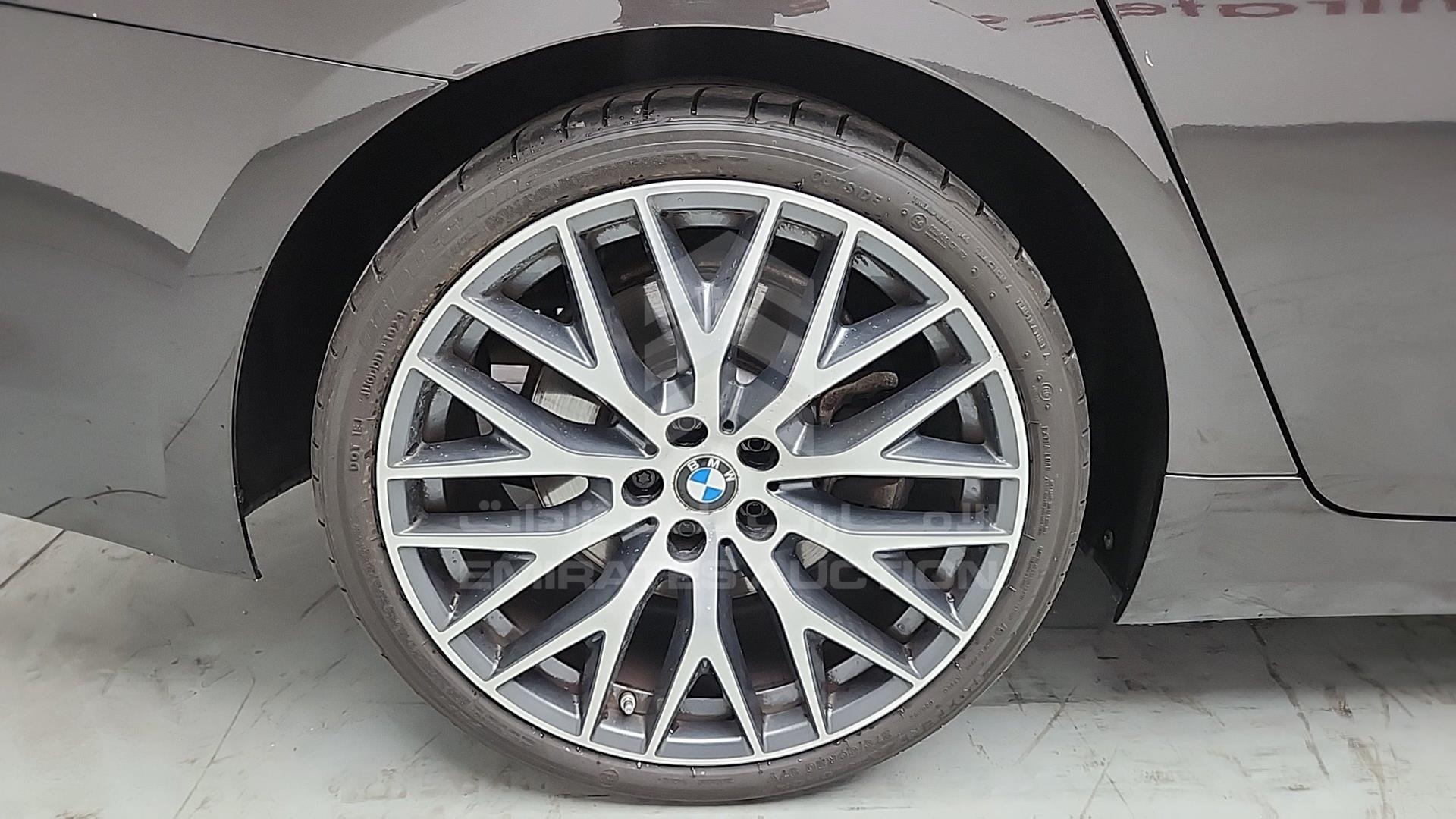 2018 BMW 540I VIN: WBAJB3104JG970972