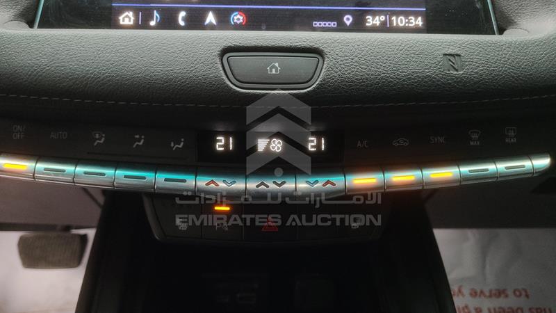 VIN: 1GYFZDR46KF200761 Auction: EmiratesAuction Lot: 421576 VIN: 1GYFZDR46KF200761 Cadillac XT 4 2019 RED Photo 32