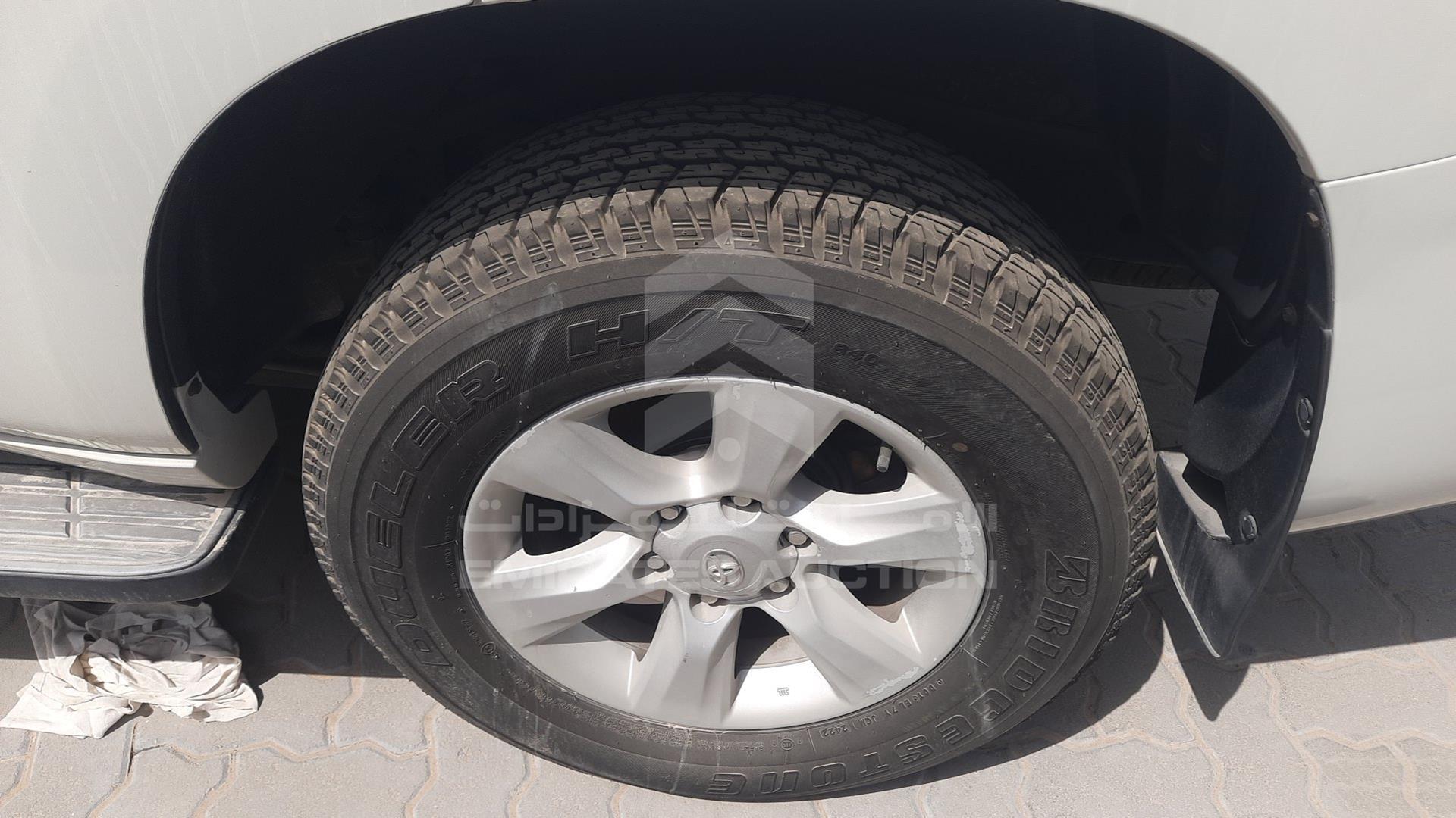 2011 TOYOTA LAND CRUISER PRADO VIN: JTEBU9FJ0B5010465