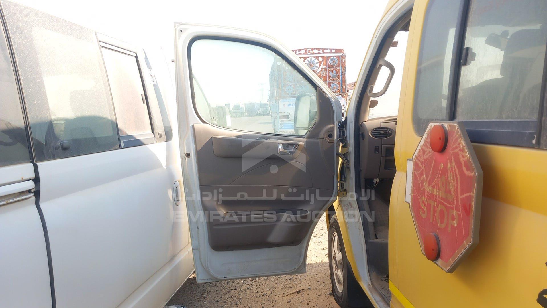 2015 MAXUS V80 VIN: LSKG5GC17FA210072