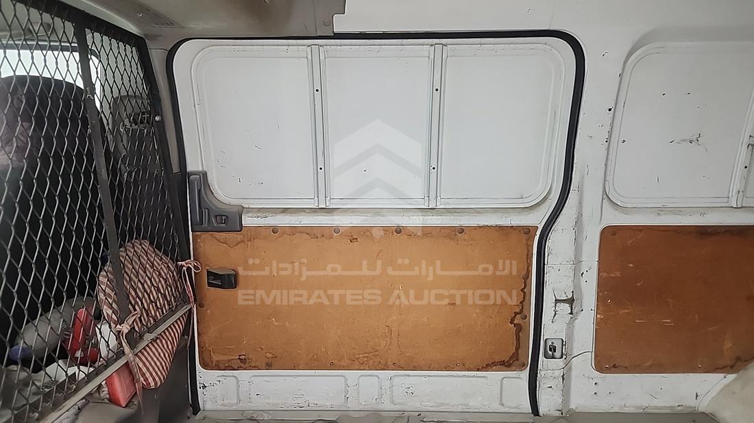 2012 Nissan Urvan — Rear Right Door — Photo 16
