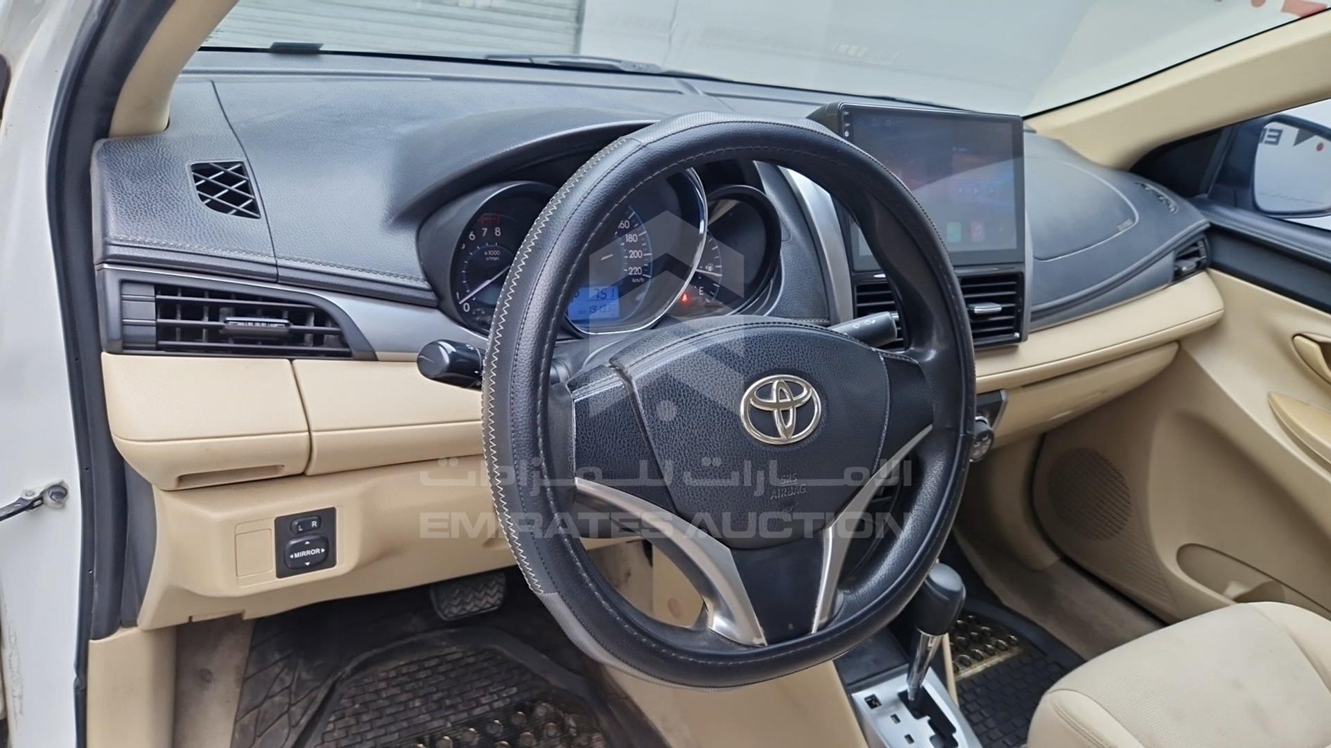 2014 TOYOTA YARIS VIN: MR2BT9F3XE1088989