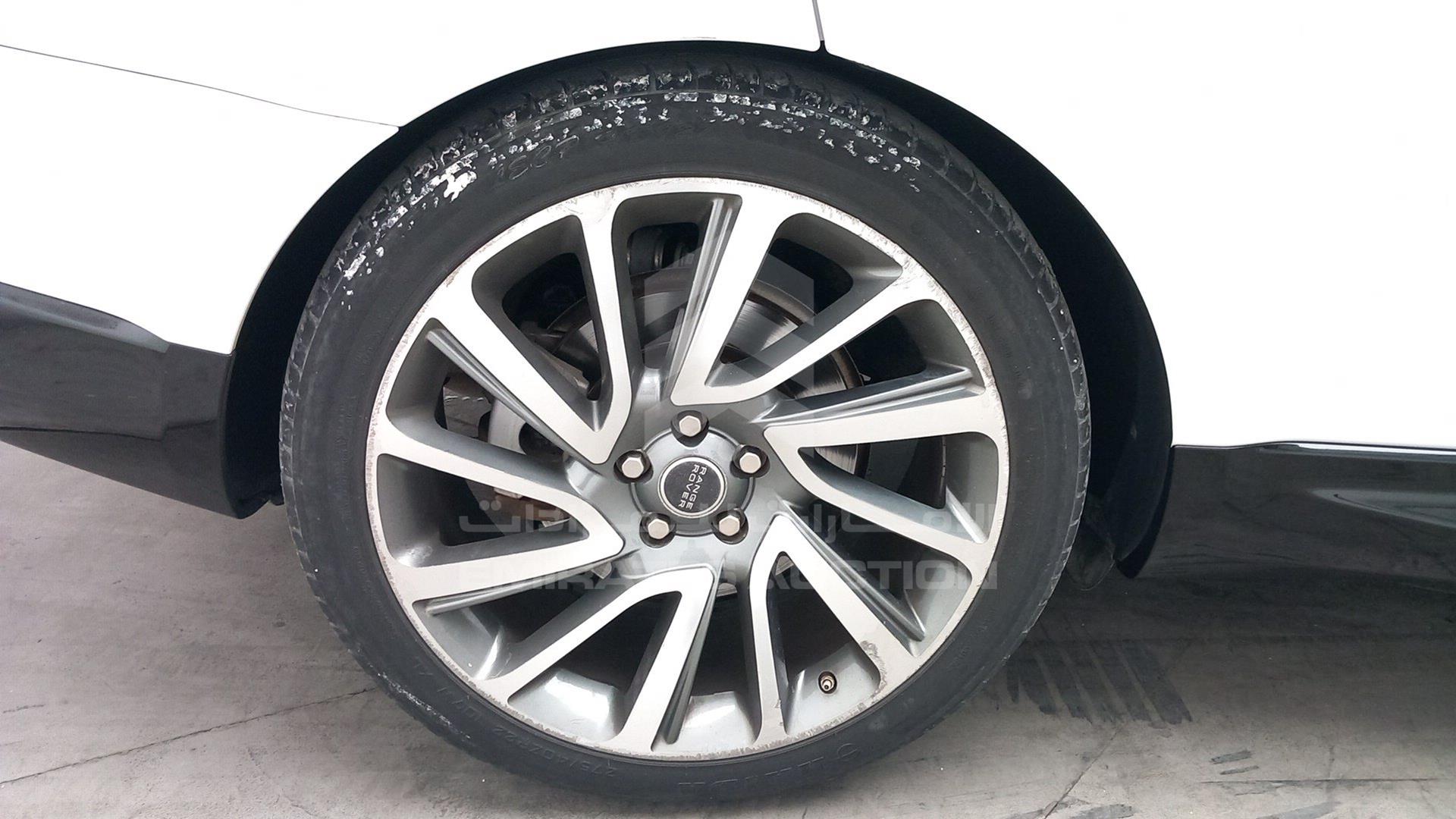 2018 RANGE ROVER SPORT VIN: SALWR2RV5JA193972