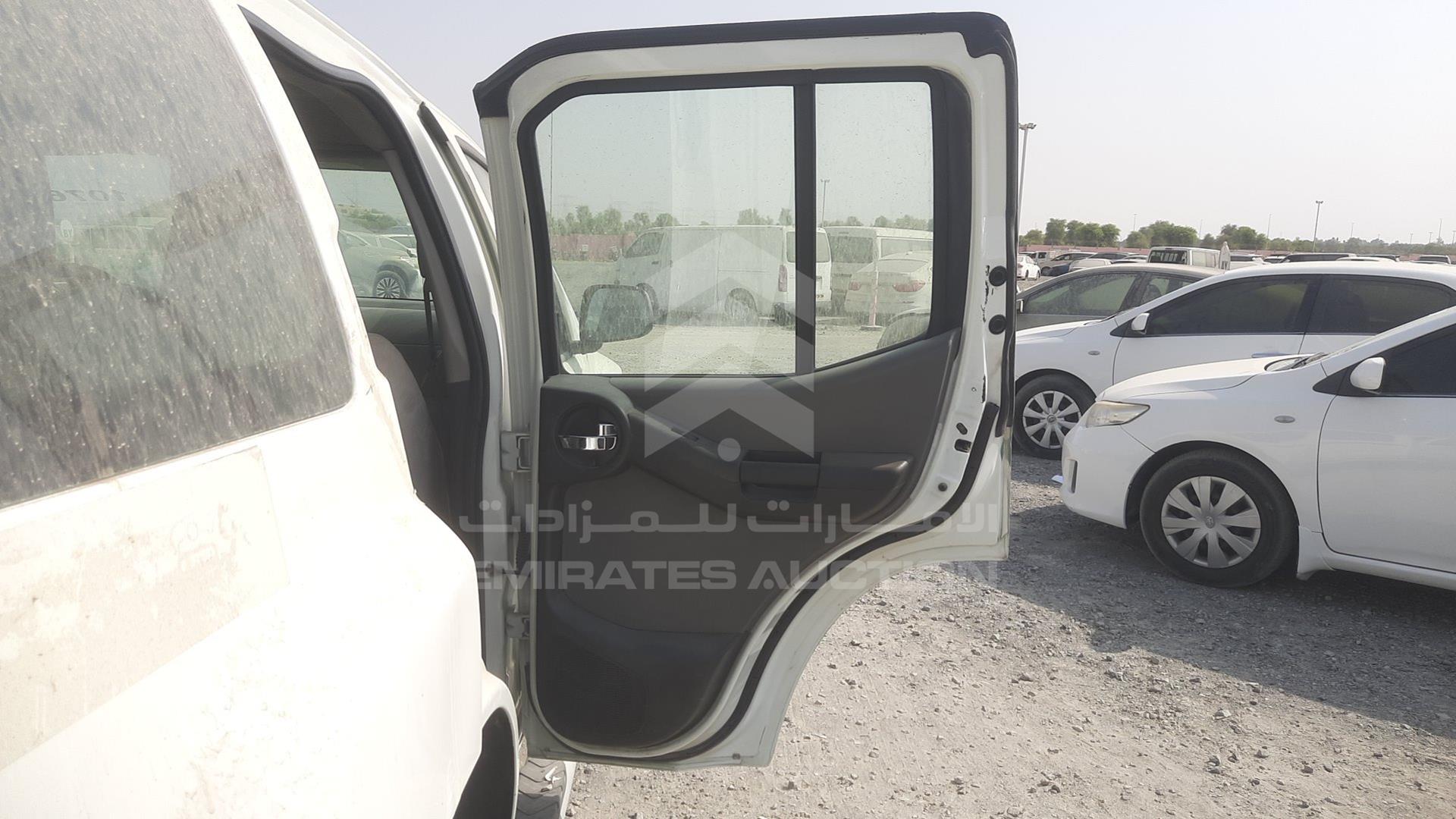 2013 NISSAN XTERRA VIN: 5N1AN0N61DN812737