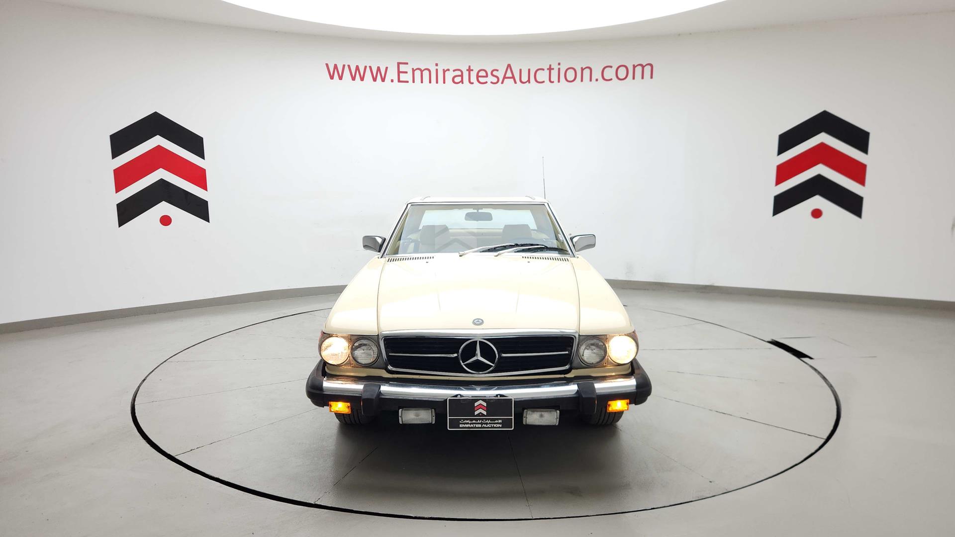 1981 MERCEDES SL 380 VIN: WDBBA45A9BB002284