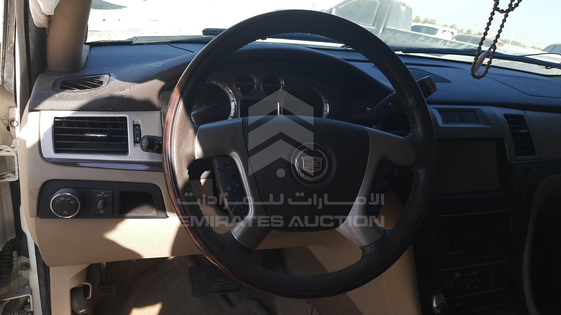 2014 CADILLAC ESCALADE VIN: 1GYS47EF1ER228959