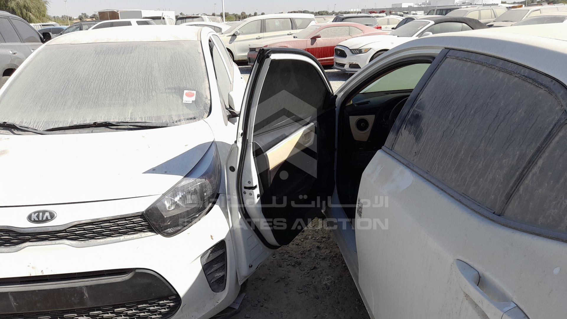 2019 TOYOTA COROLLA VIN: RKLBL9HE9K5266632