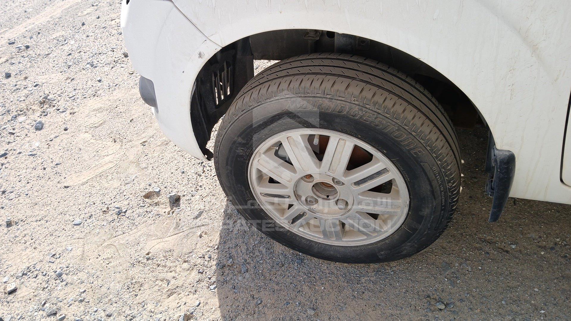 2012 FORD FIGO VIN: MAJTJ2ZD1CAP21251