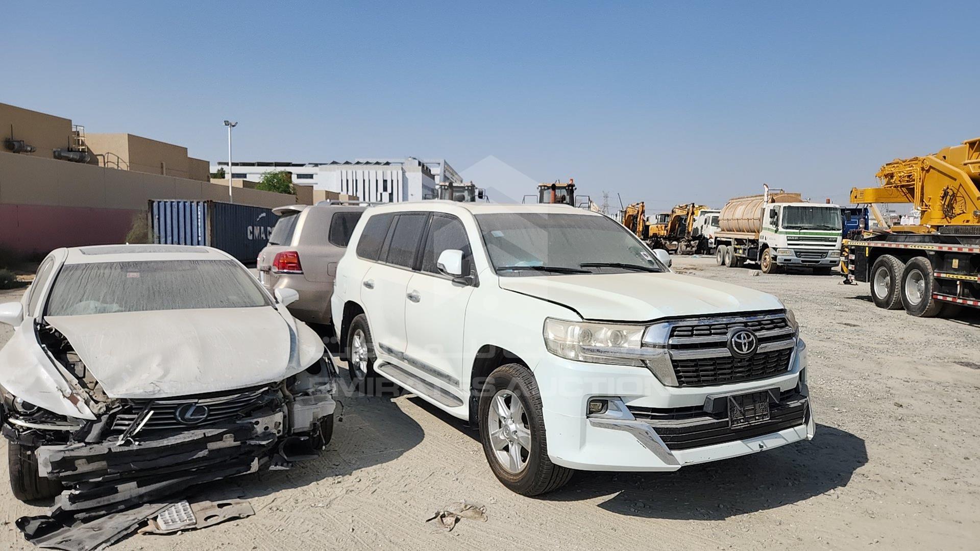 2014 TOYOTA LAND CRUISER VIN: JTMHU09J7E5081933
