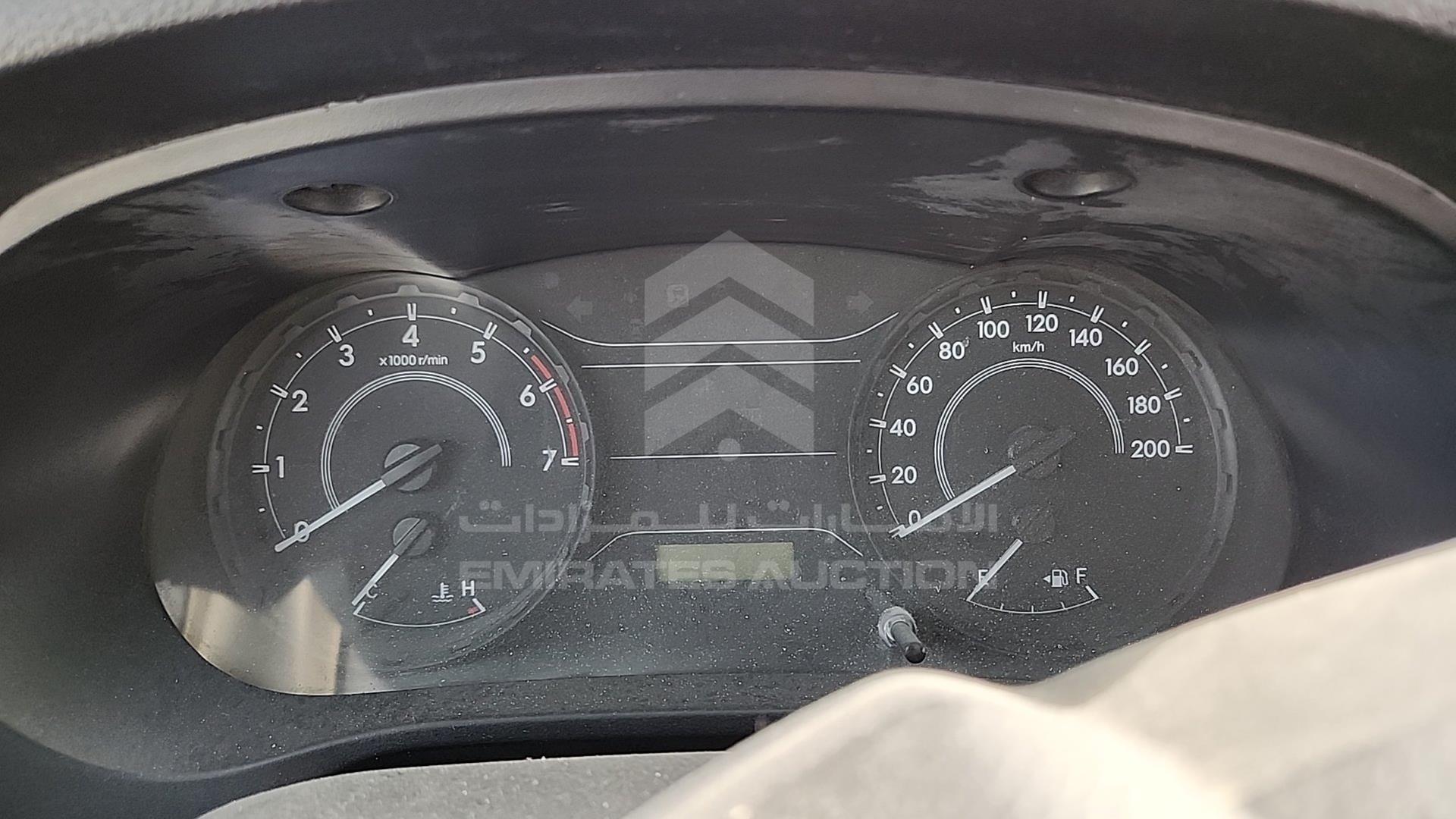 2019 TOYOTA HILUX VIN: MR0DX9CD2K2636430