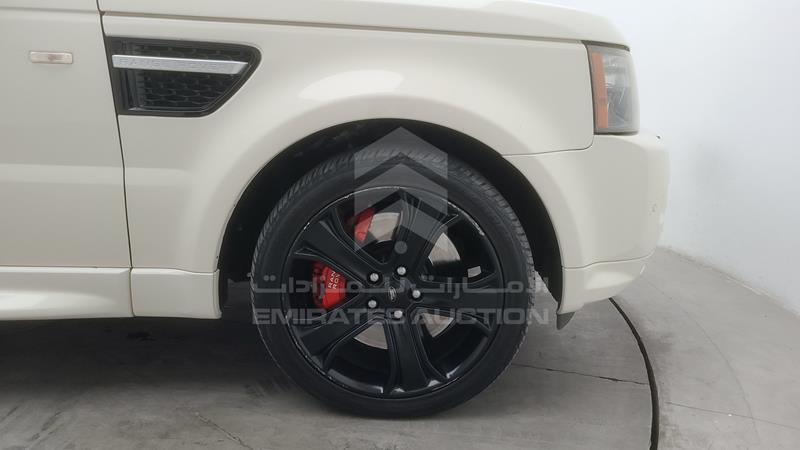 SALLSAAE4AA233314 Auction: EmiratesAuction Lot: 409182 SALLSAAE4AA233314 Range Rover Sport 2010 BLACK Photo 42