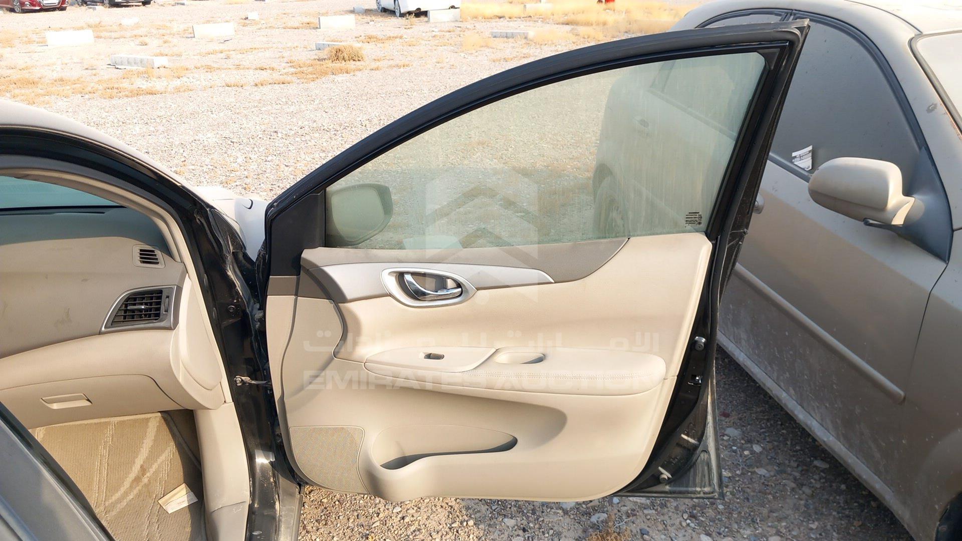 2015 NISSAN TIIDA VIN: MNTBC2C94F6006632