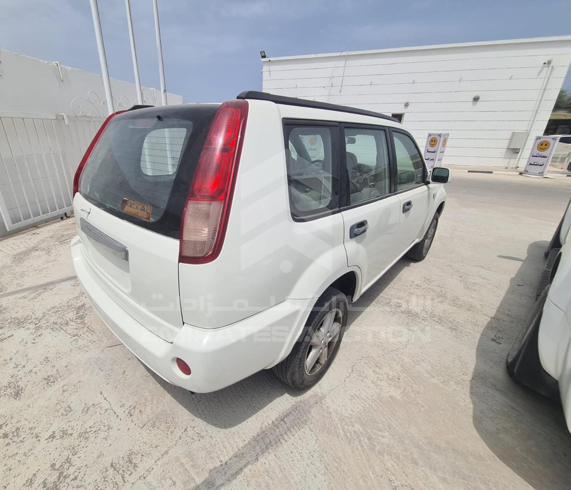 2011 NISSAN X-TRAIL VIN: JN8BT05Y8BW205360