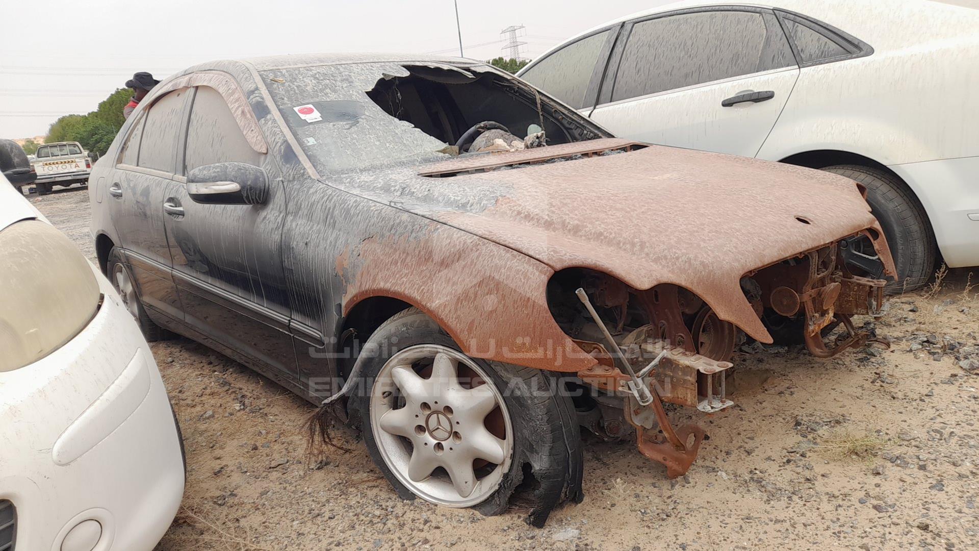 0 MERCEDES C200 VIN: WDB2030451F152756