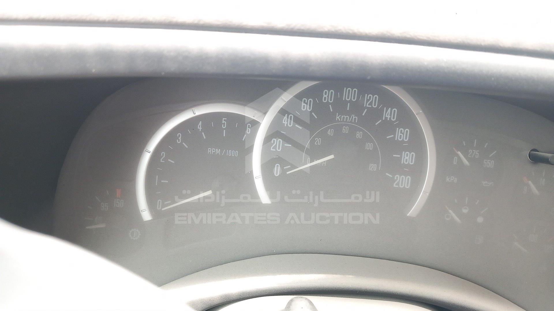 2004 CADILLAC ESCALADE VIN: 1GYEK63N84R291868