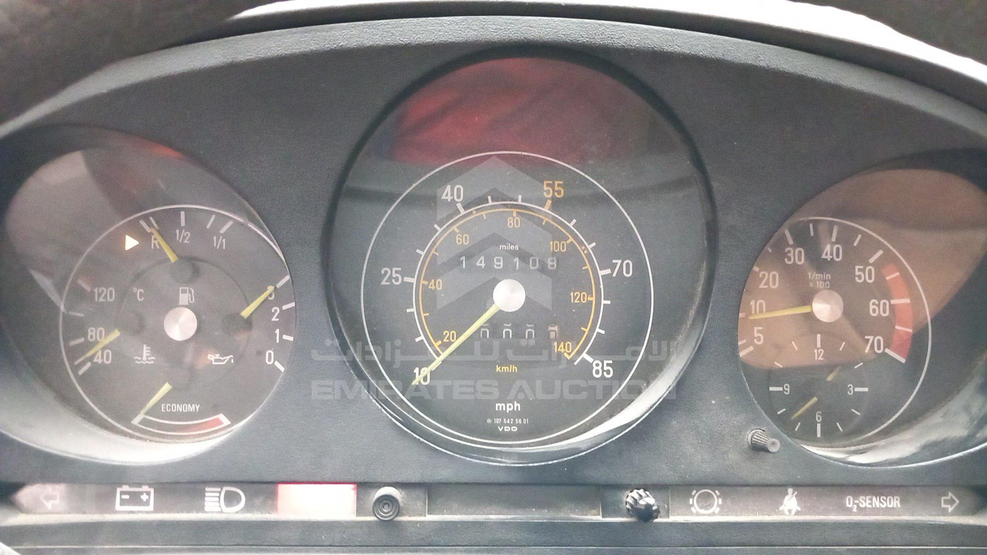1981 MERCEDES SL 380 VIN: WDBBA45A8BB001658