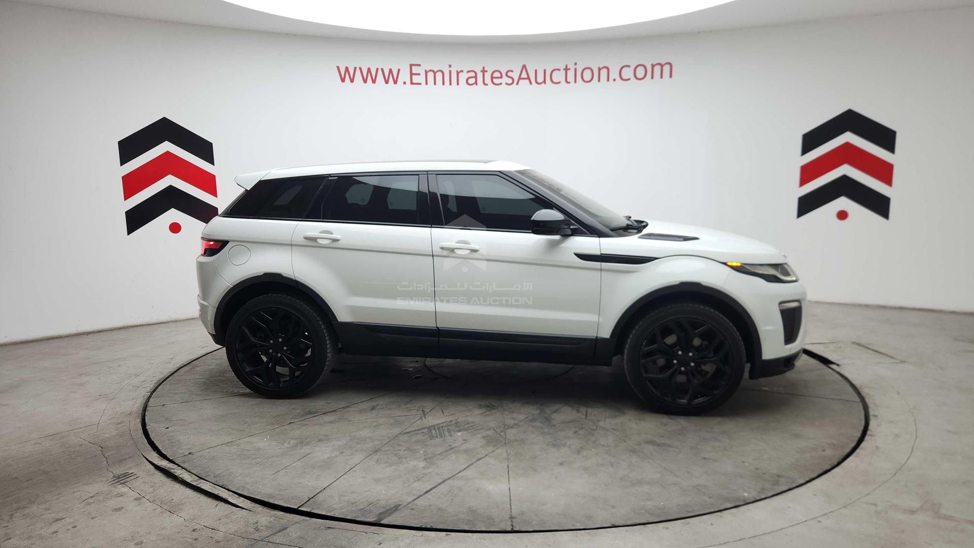 2017 RANGE ROVER EVOQUE VIN: SALVA2BG3HH211319