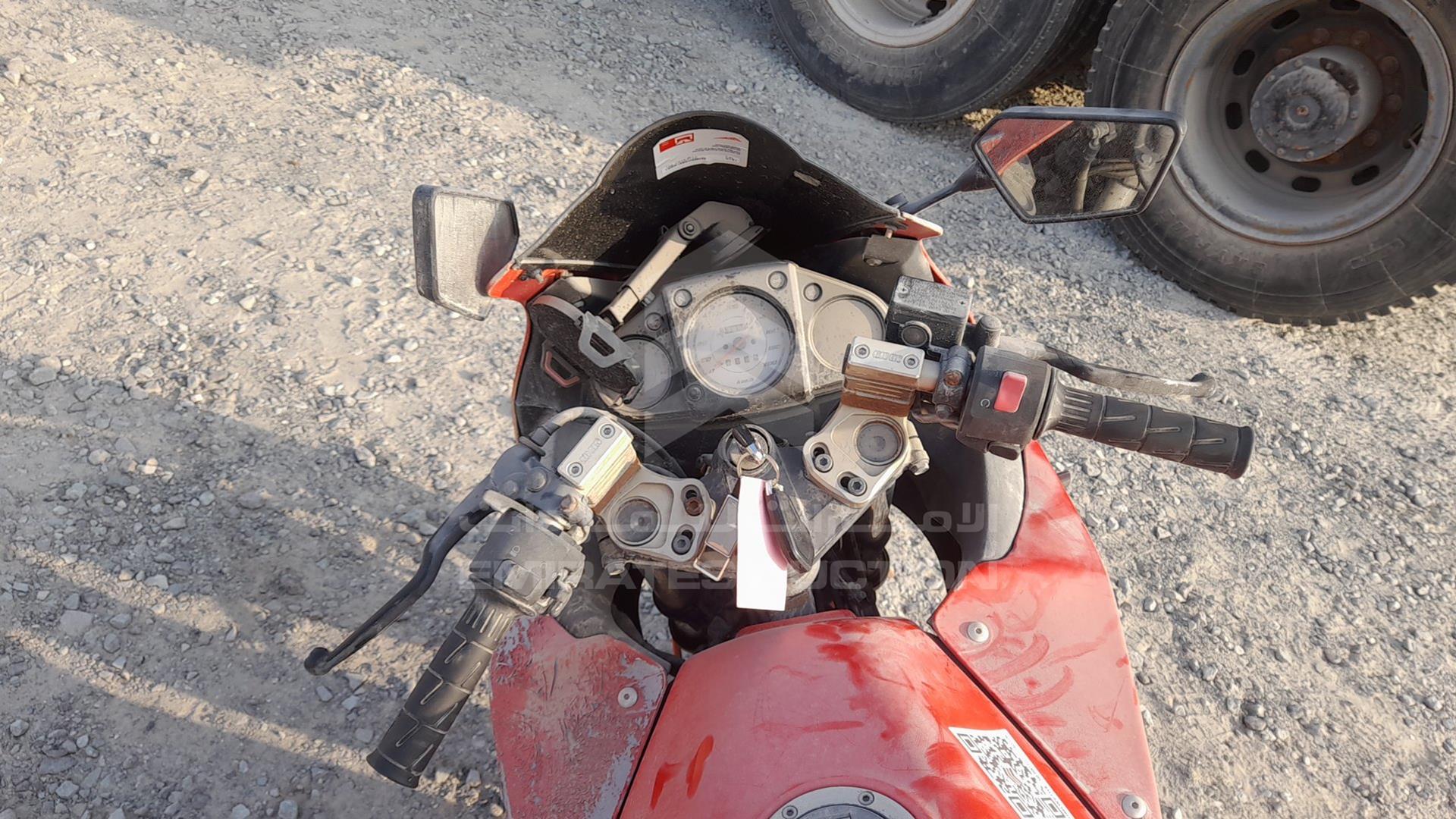 2012 KAWASAKI NINJA VIN: JKAEXMJ12CDAB0390