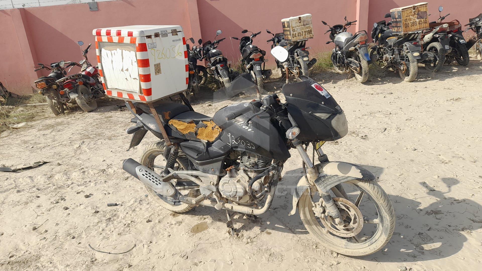 2014 BAJAJ PULSAR 180CC VIN: MD2A12DZ9ECA86014